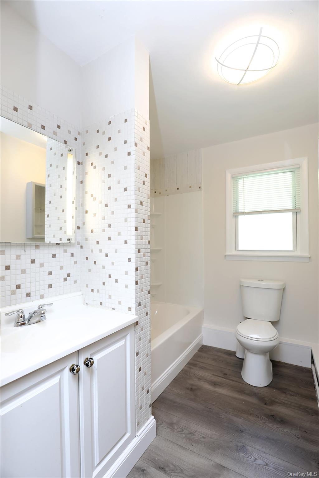 17-21 Cedar Drive, Lake Katrine, NY 12449