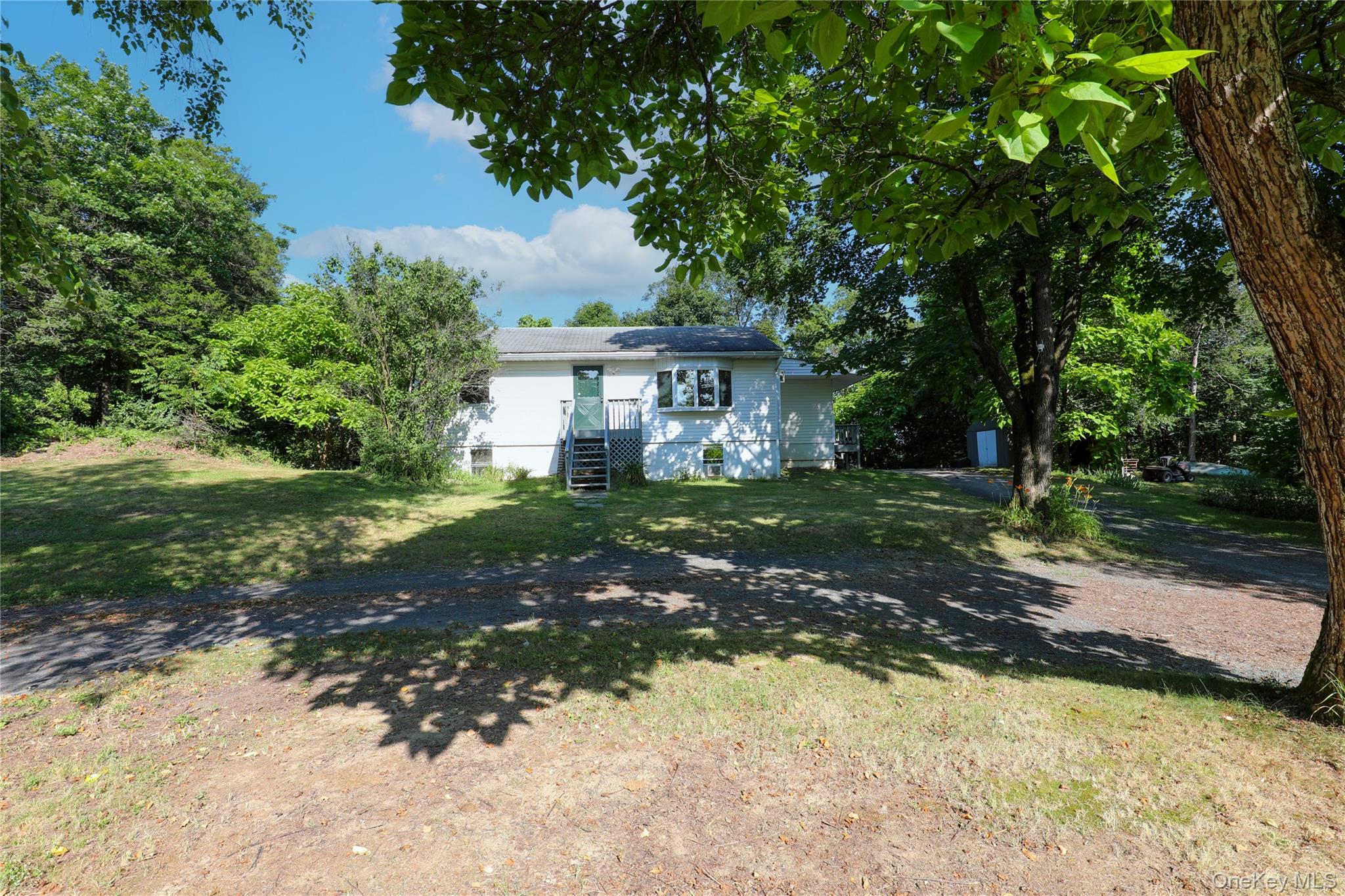 17-21 Cedar Drive, Lake Katrine, NY 12449