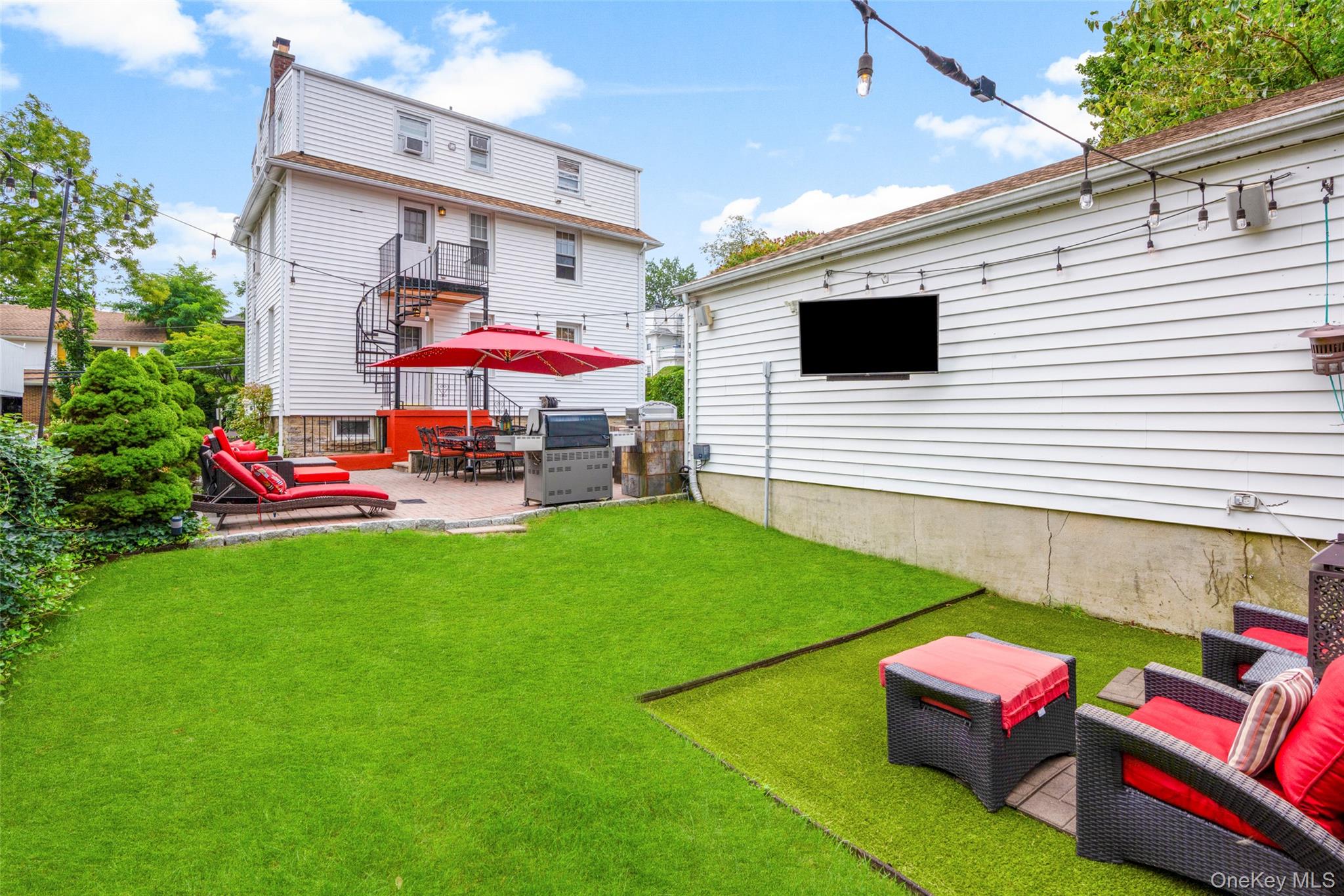 55 N High Street, Tuckahoe, NY 10707