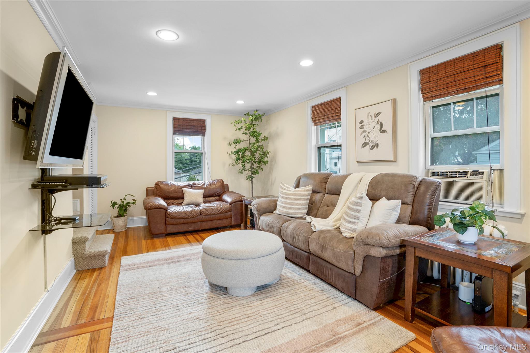 55 N High Street, Tuckahoe, NY 10707