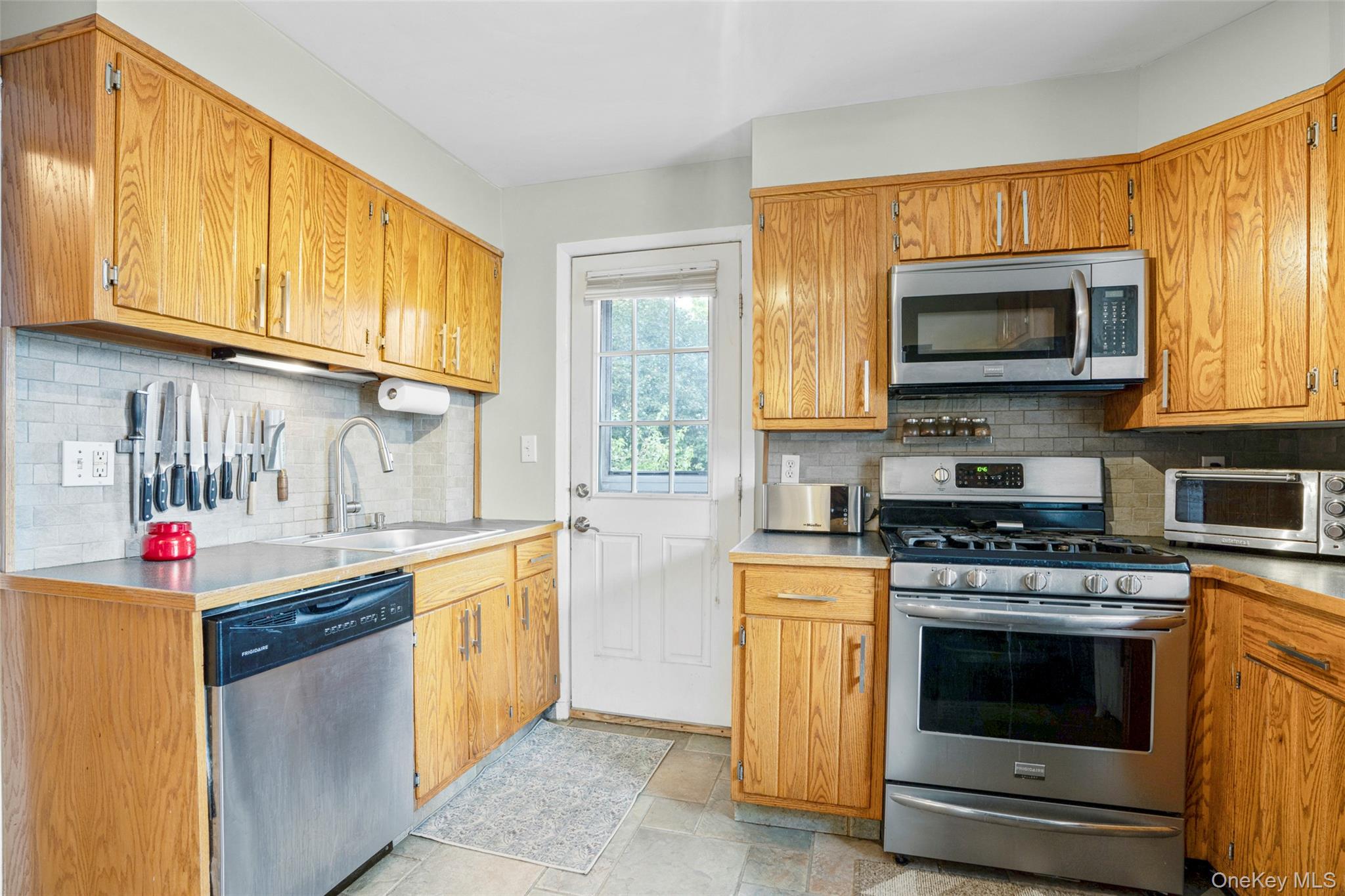 55 N High Street, Tuckahoe, NY 10707