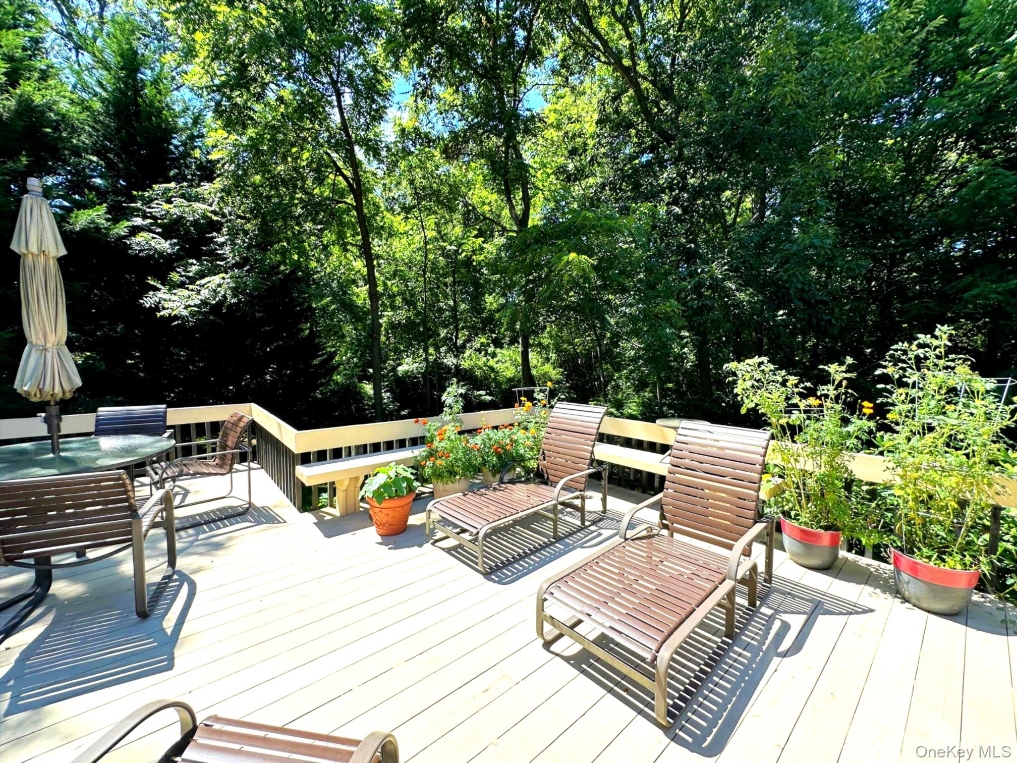 3 Chiswell Drive, Melville, NY 11747