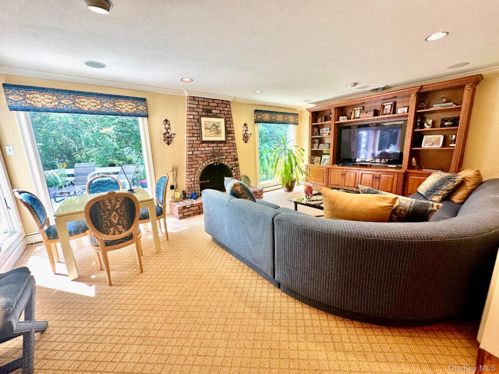 3 Chiswell Drive, Melville, NY 11747