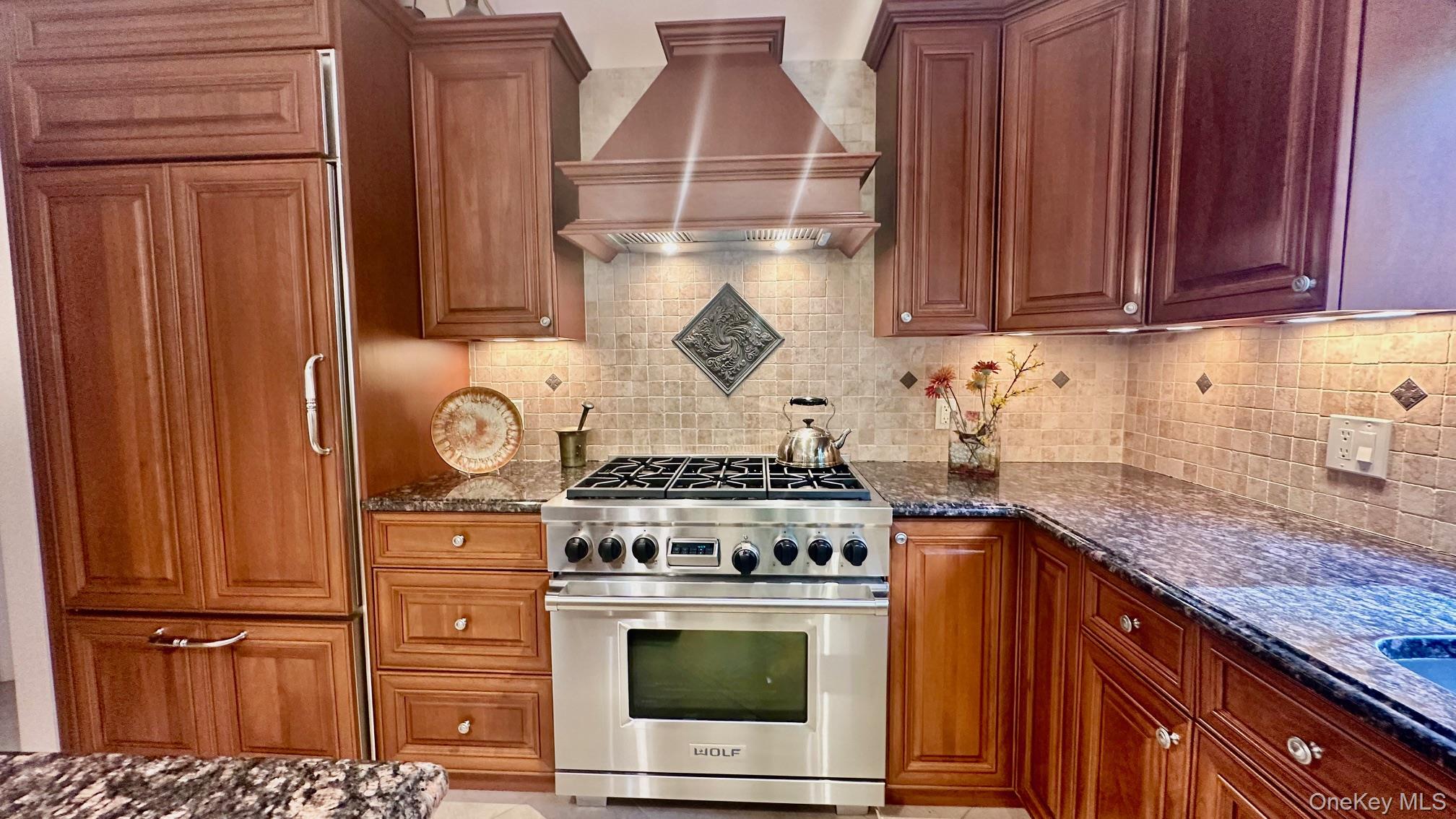 3 Chiswell Drive, Melville, NY 11747