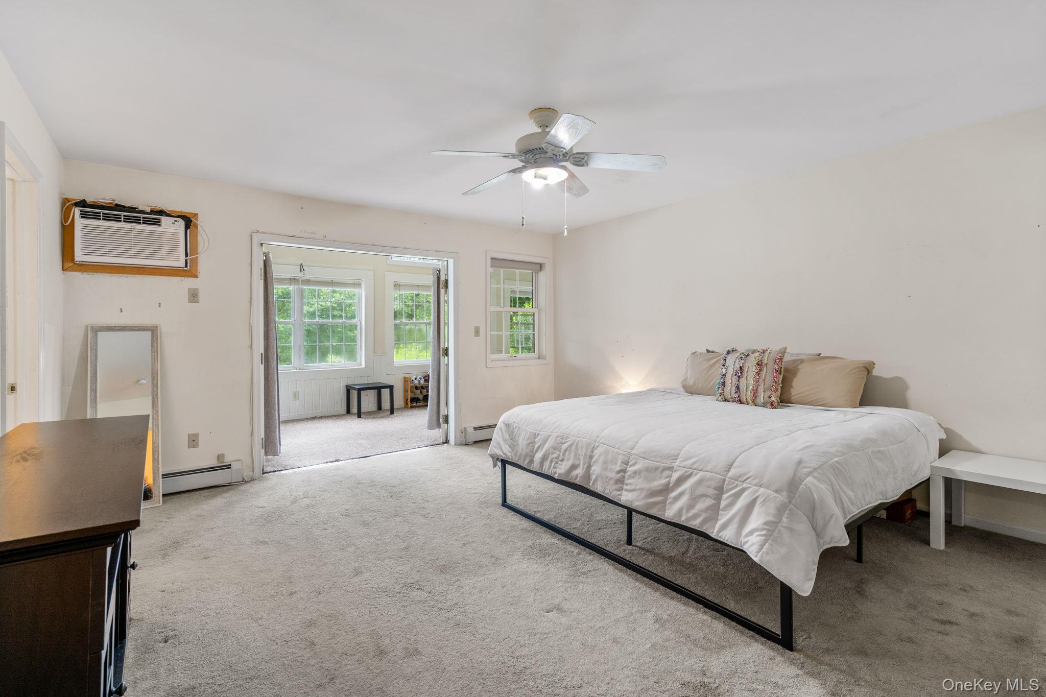 7 Van Keuren Avenue, Pine Bush, NY 12566