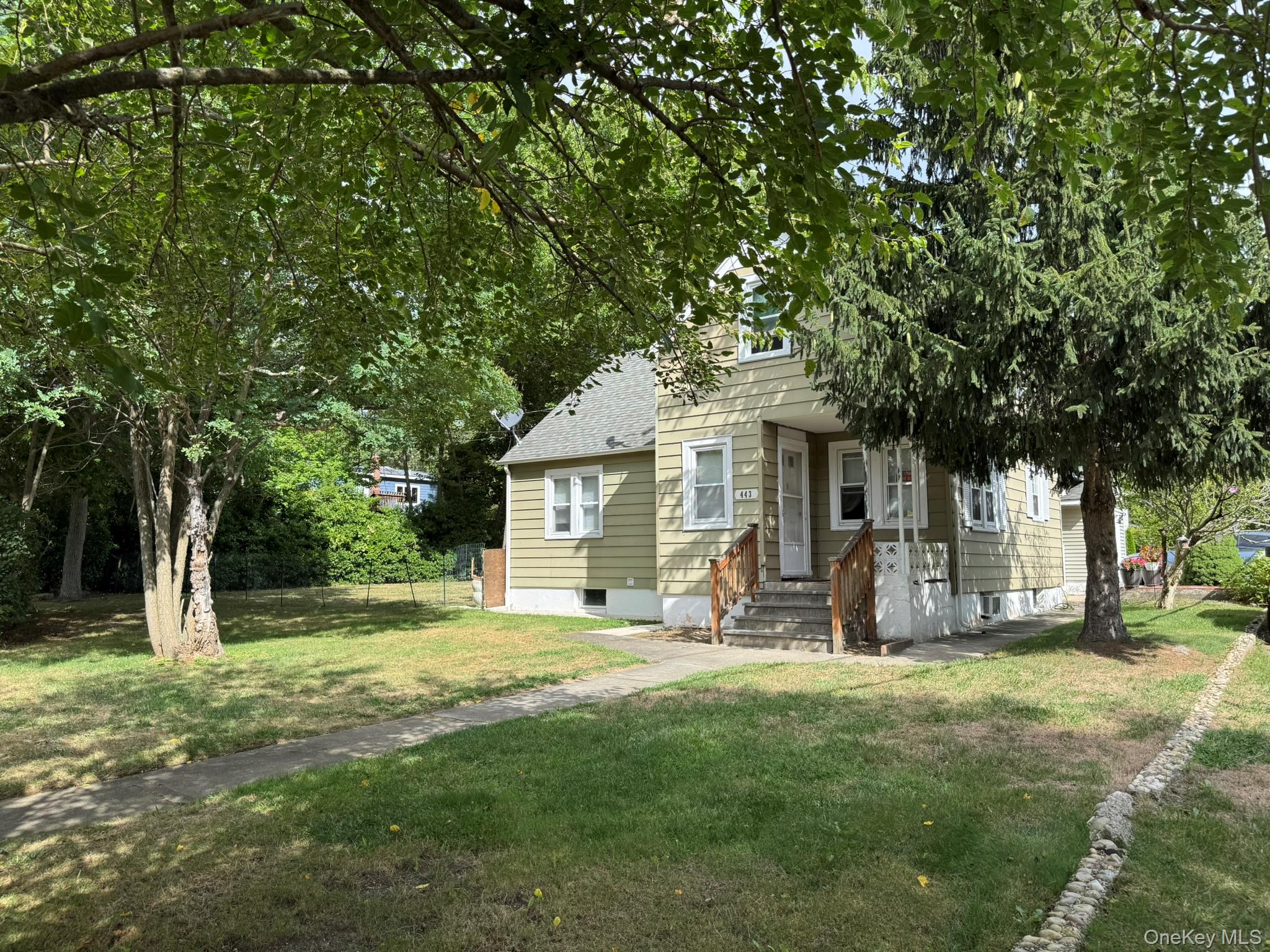 443 N Country, Sound Beach, NY 11789