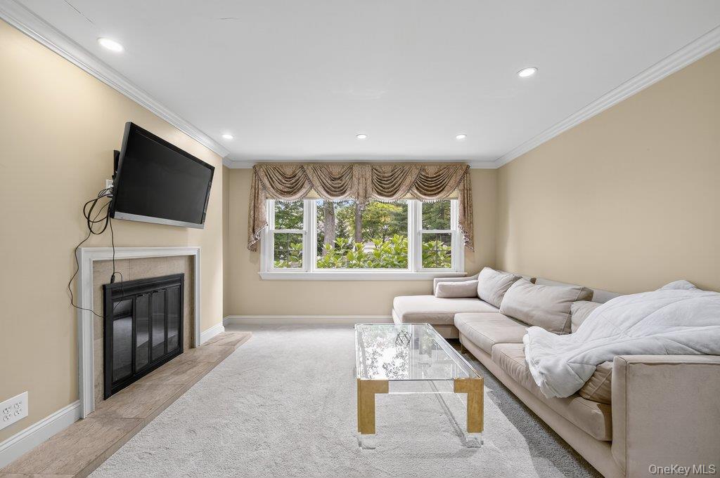 14 Burlington Avenue, Suffern, NY 10901