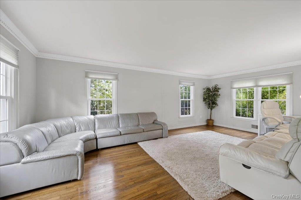 14 Burlington Avenue, Suffern, NY 10901