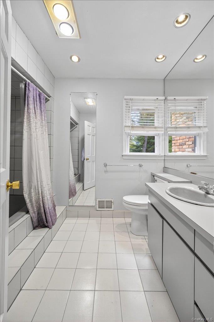 14 Burlington Avenue, Suffern, NY 10901