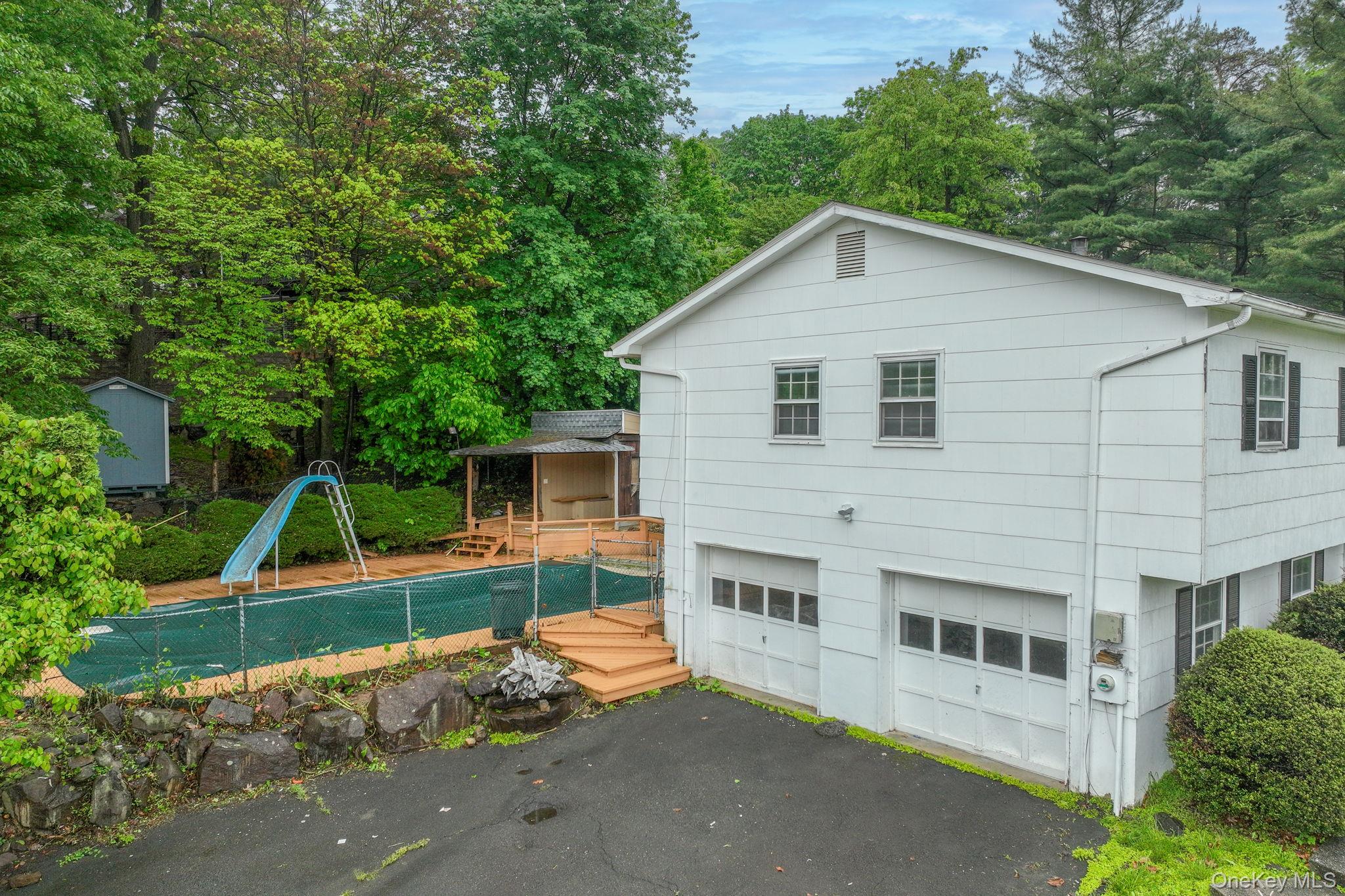 1 S Delaware Drive, Nyack, NY 10960