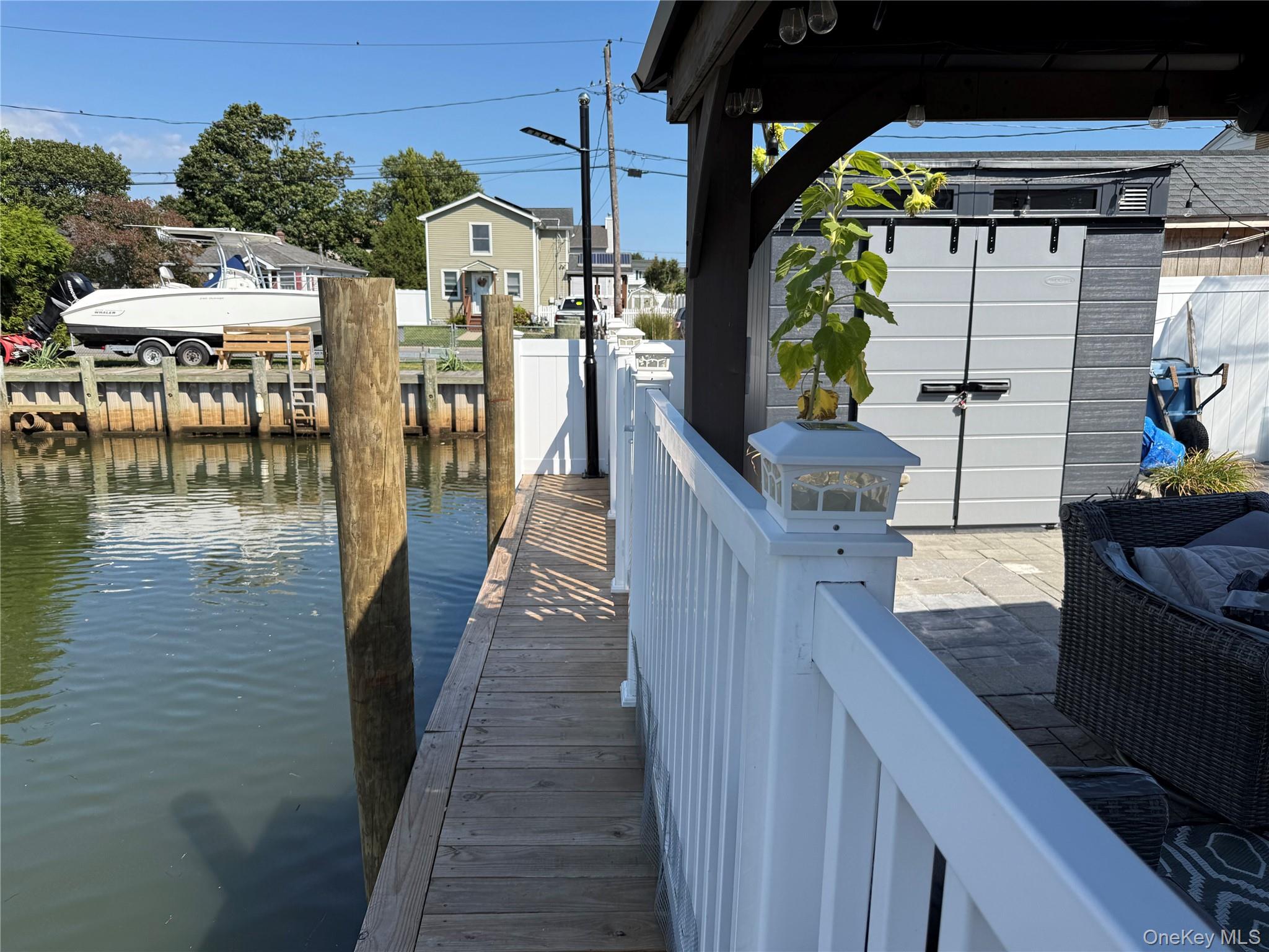 3 Desoto Road, Amity Harbor, NY 11701