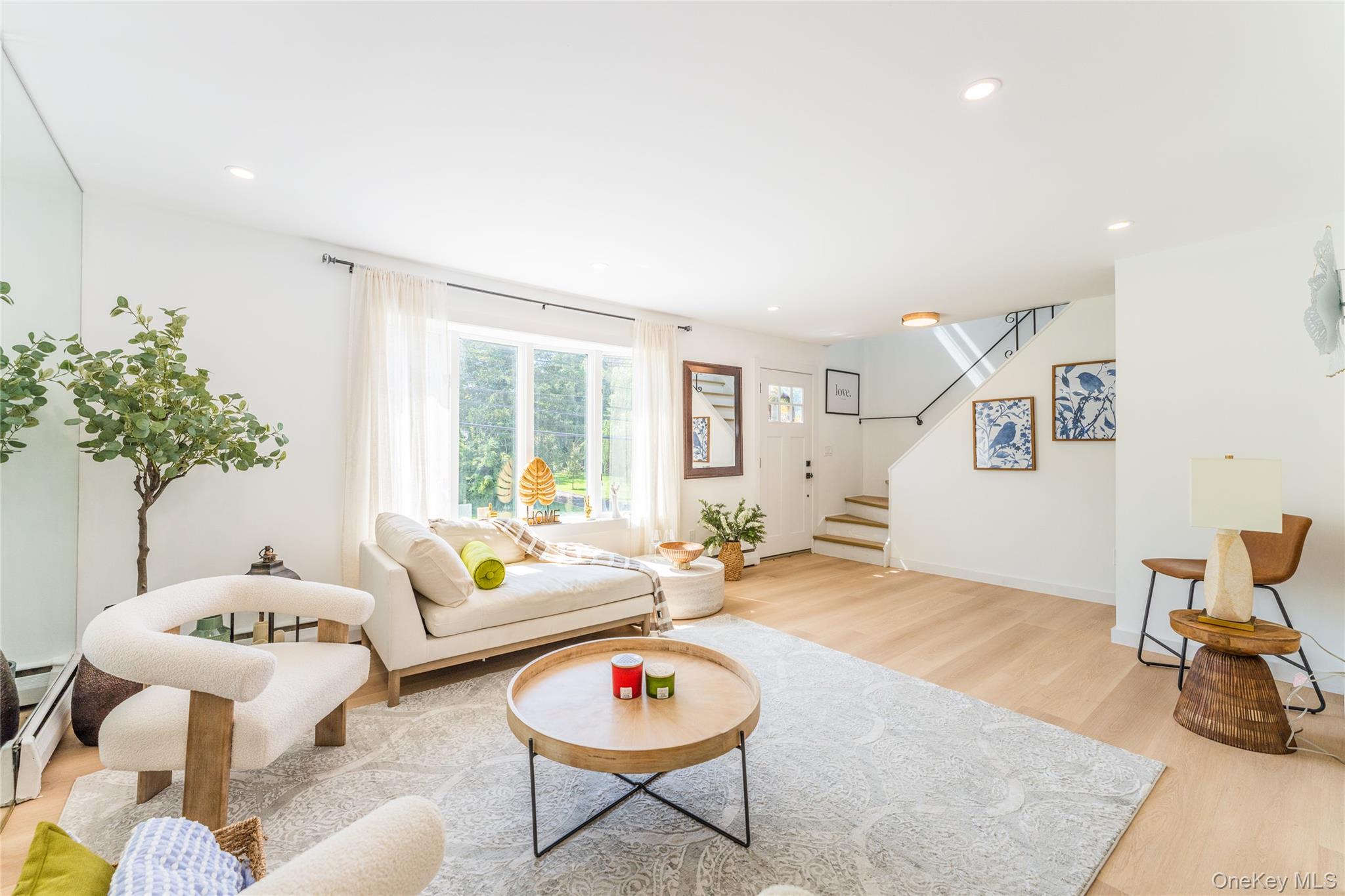 120 Glenwood Road, Glenwood Landing, NY 11547