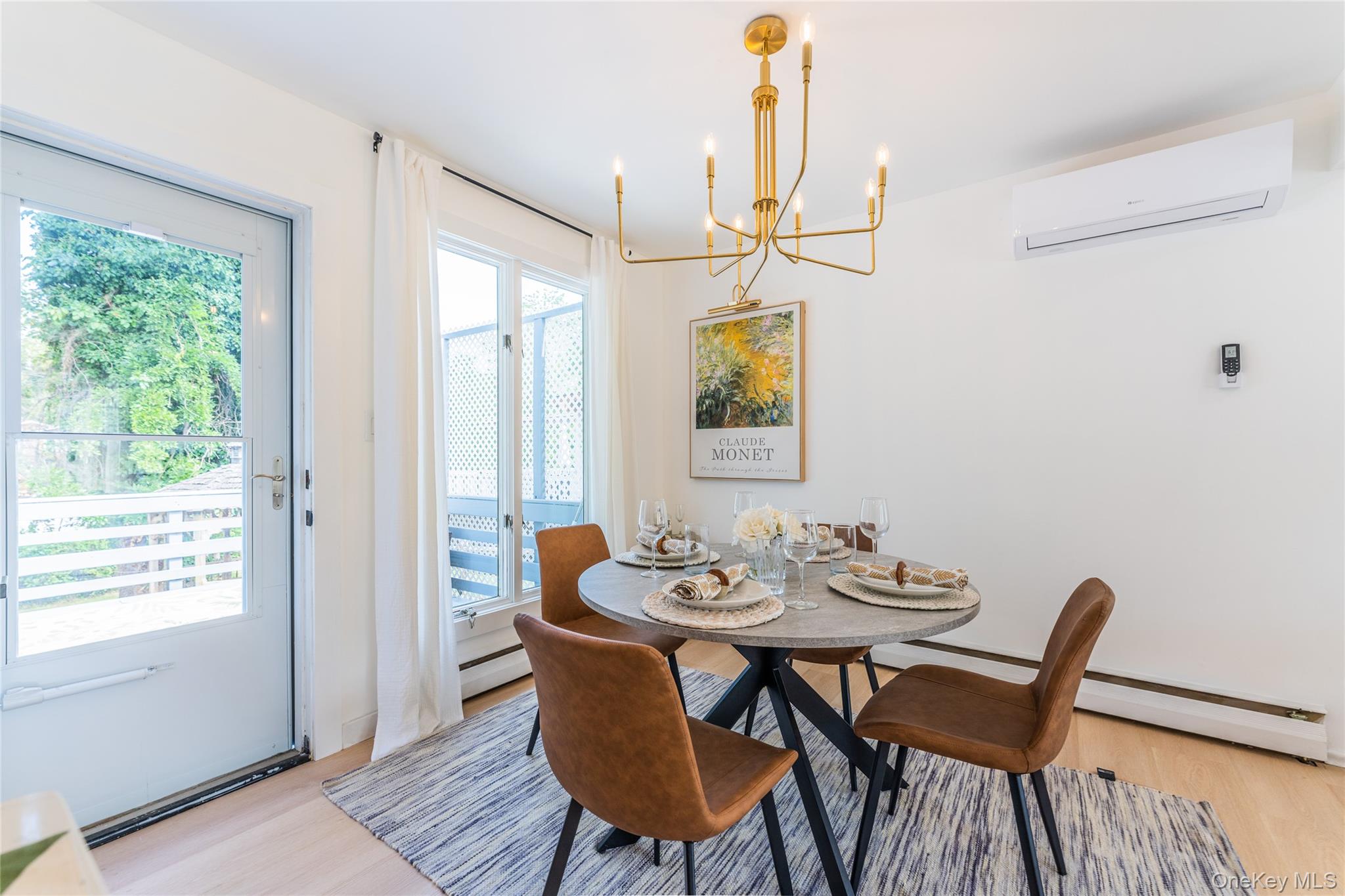 120 Glenwood Road, Glenwood Landing, NY 11547