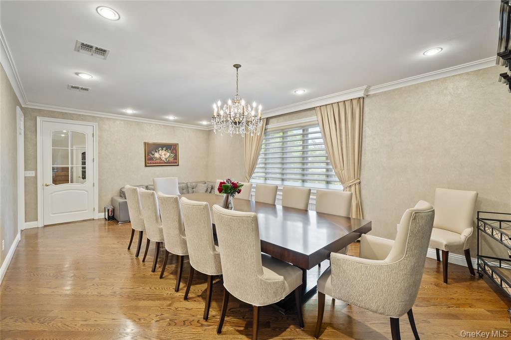 8 Harvest Court, Monsey, NY 10952