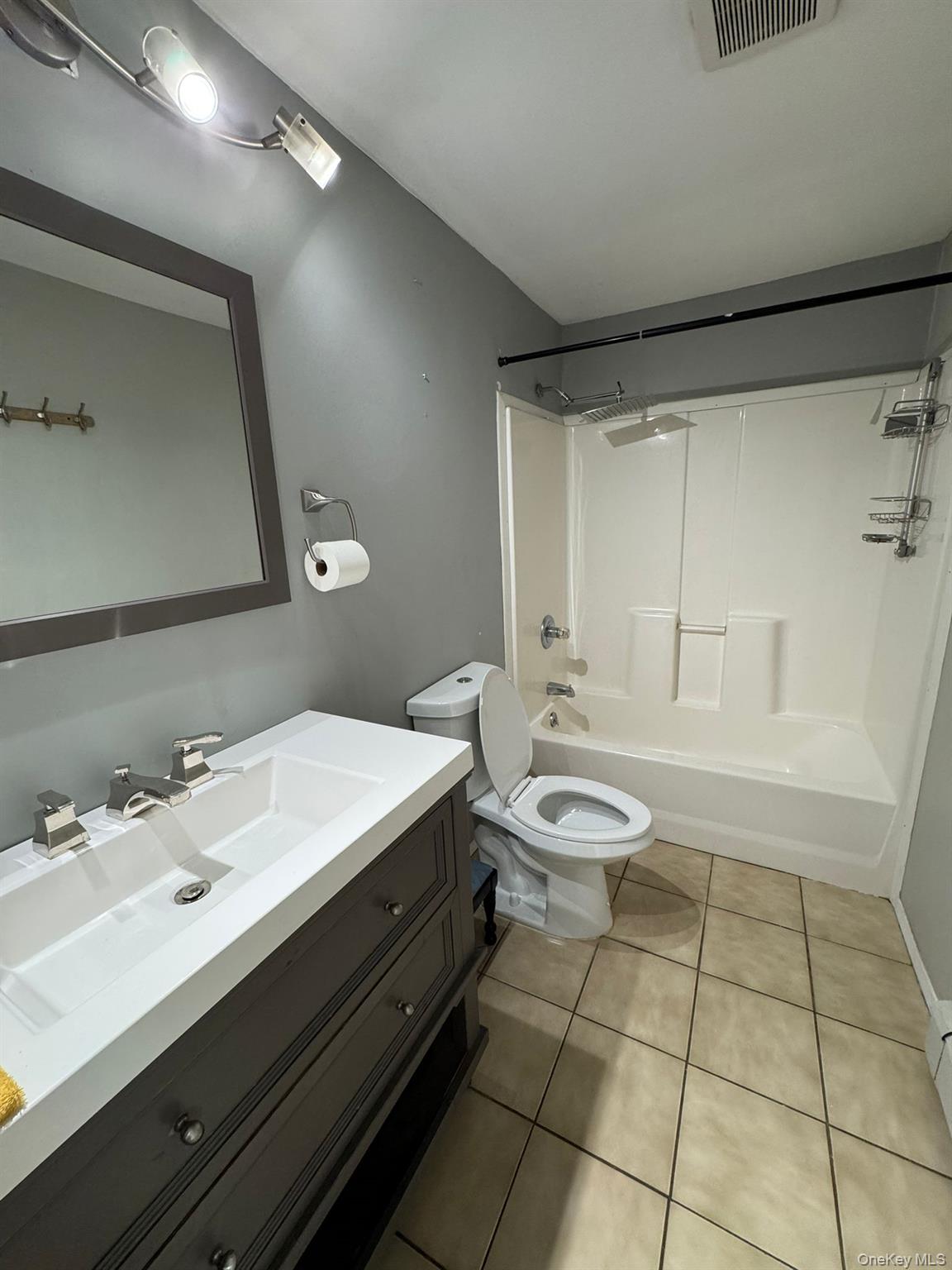 42A Wills Avenue, Mastic, NY 11950