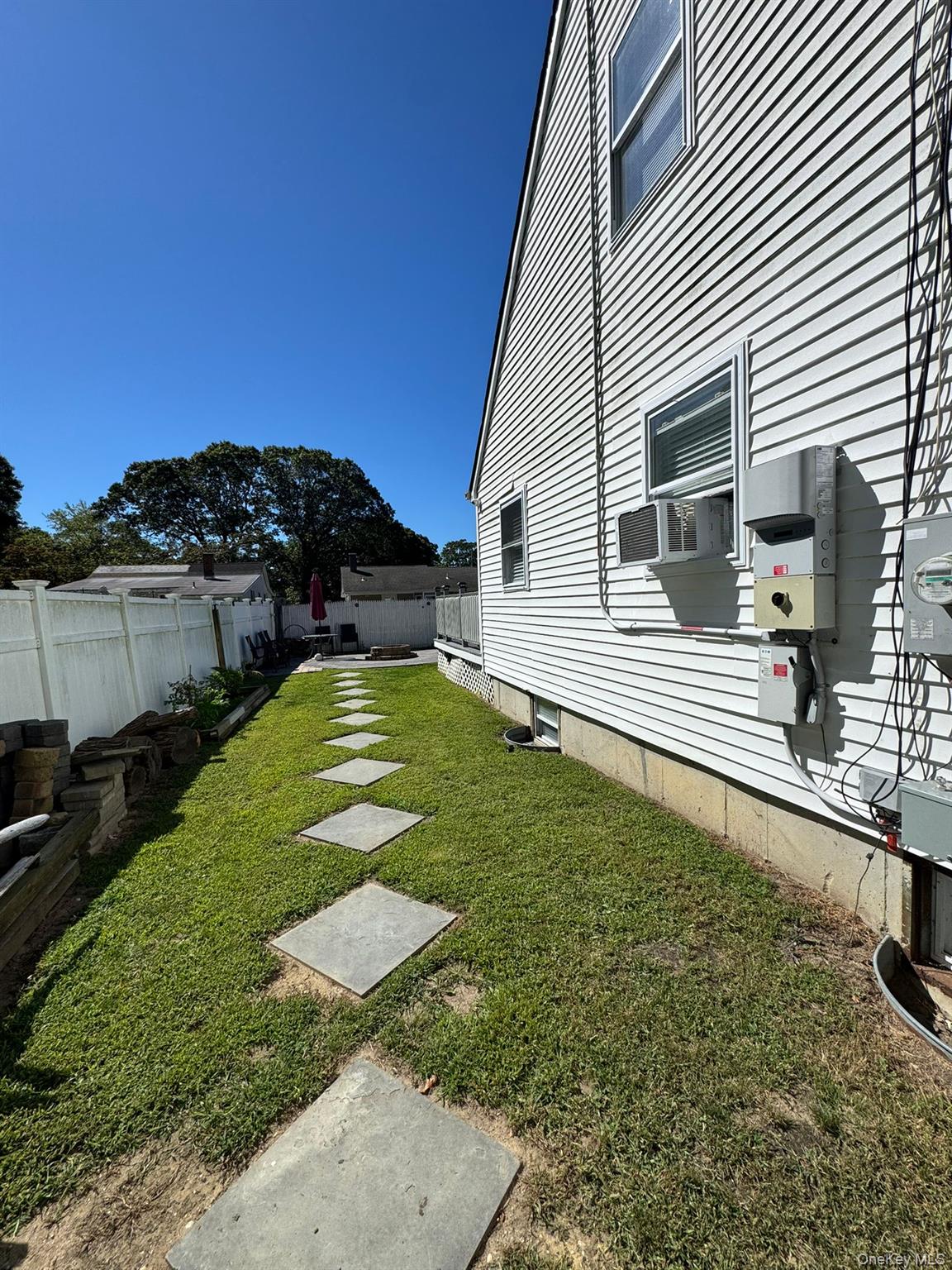 42A Wills Avenue, Mastic, NY 11950