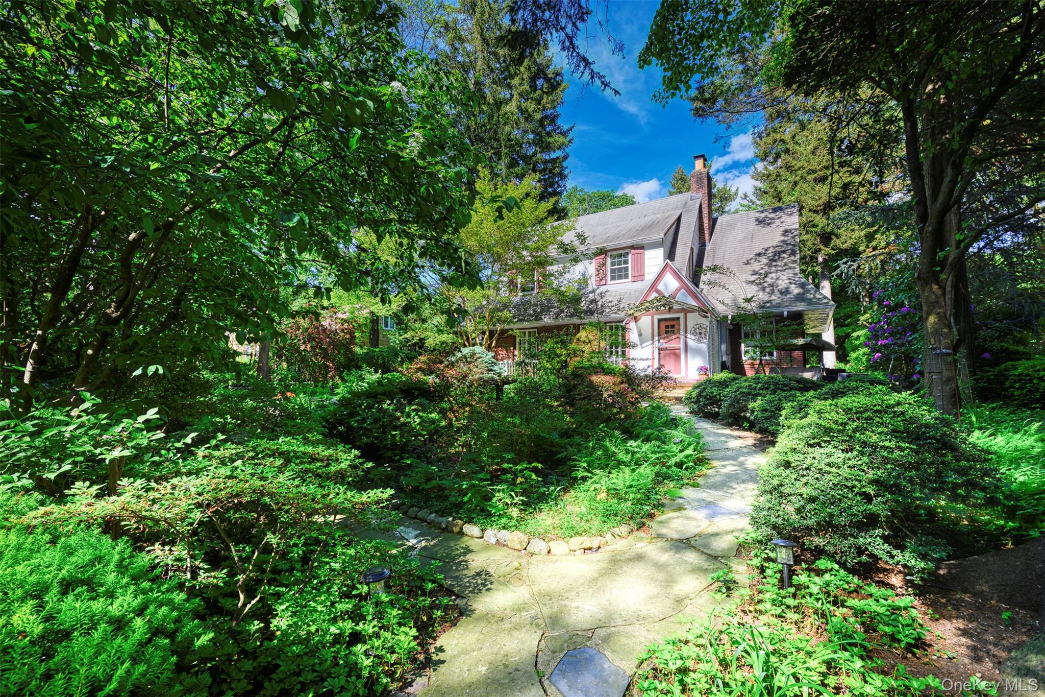 200 Myrtle Drive, Great Neck, NY 11021