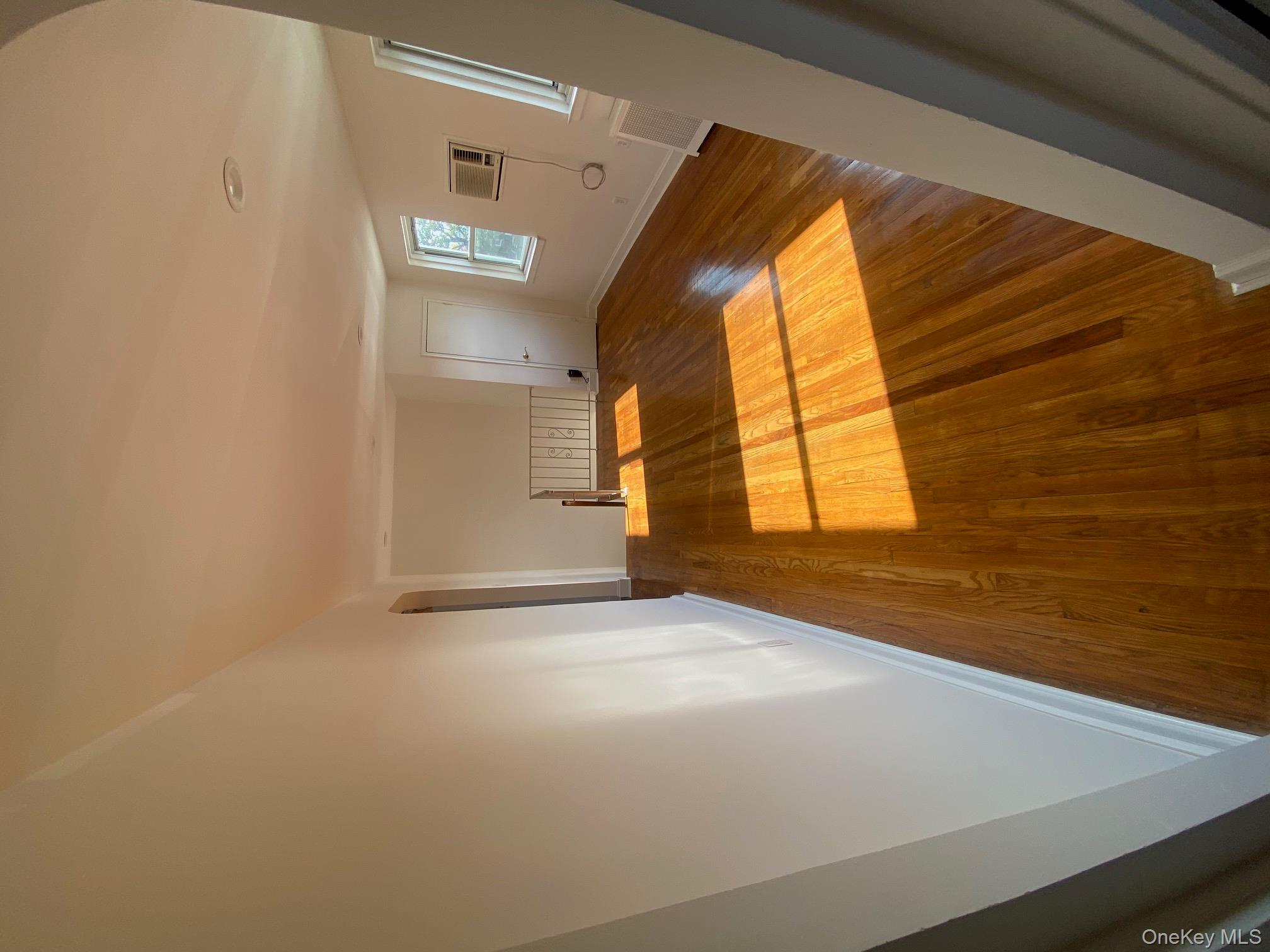 245-31B 76th Avenue # 31B, Glen Oaks, NY 11426