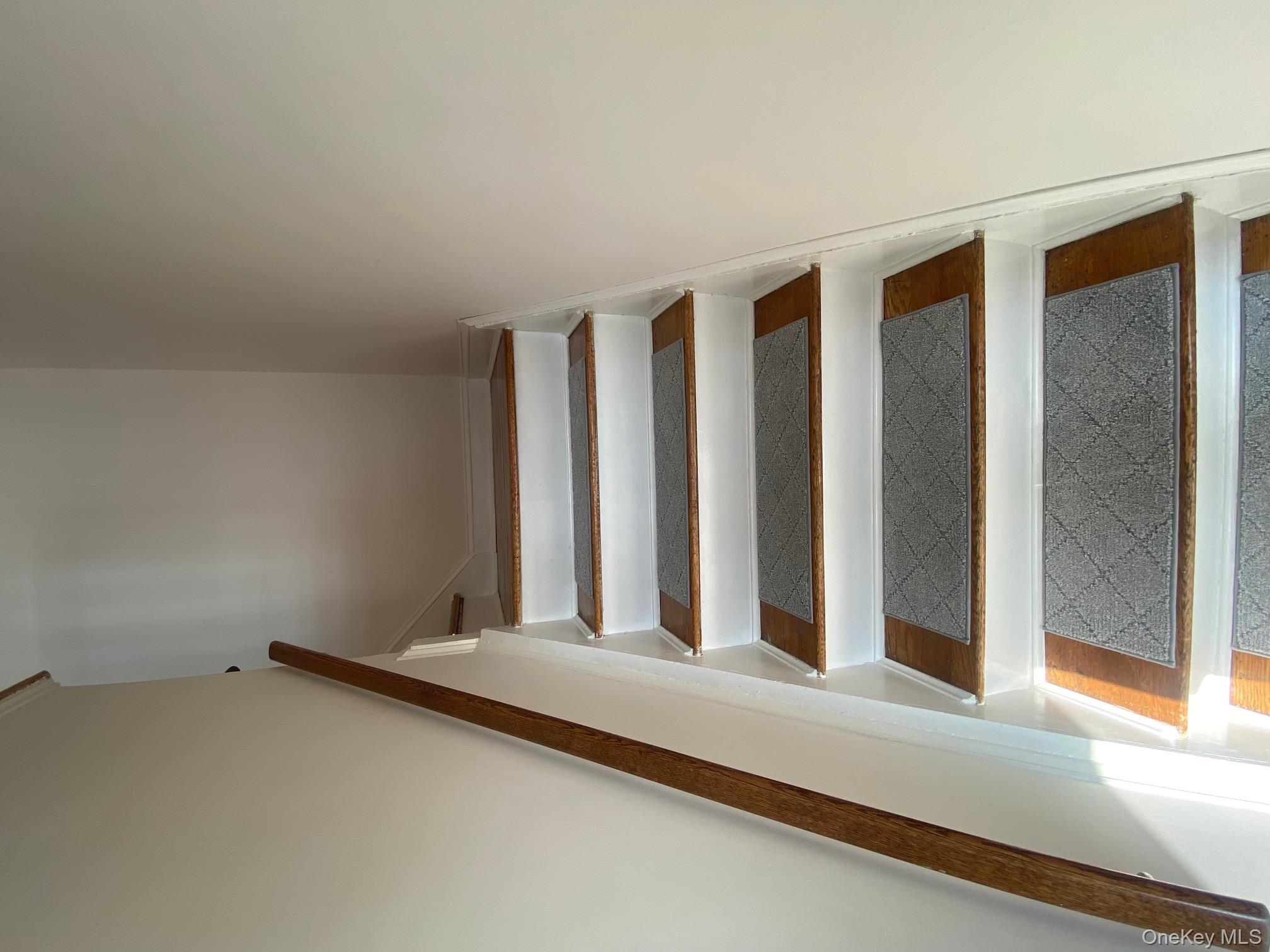 245-31B 76th Avenue # 31B, Glen Oaks, NY 11426