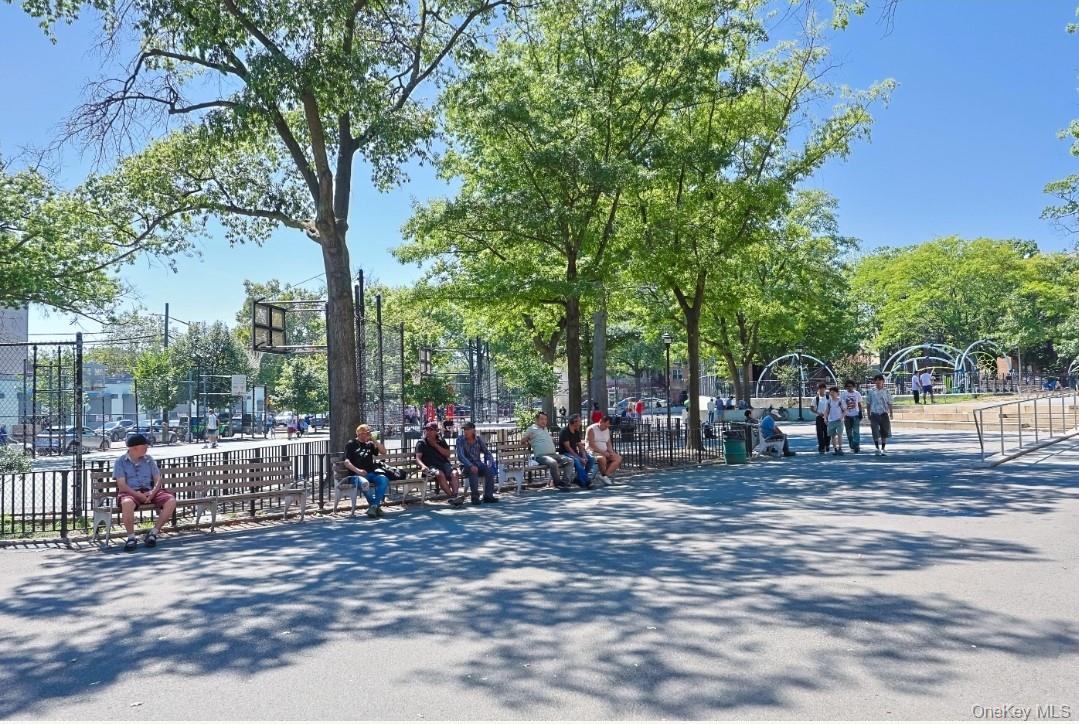 44-25 Macnish Street # #6D, Elmhurst, NY 11373