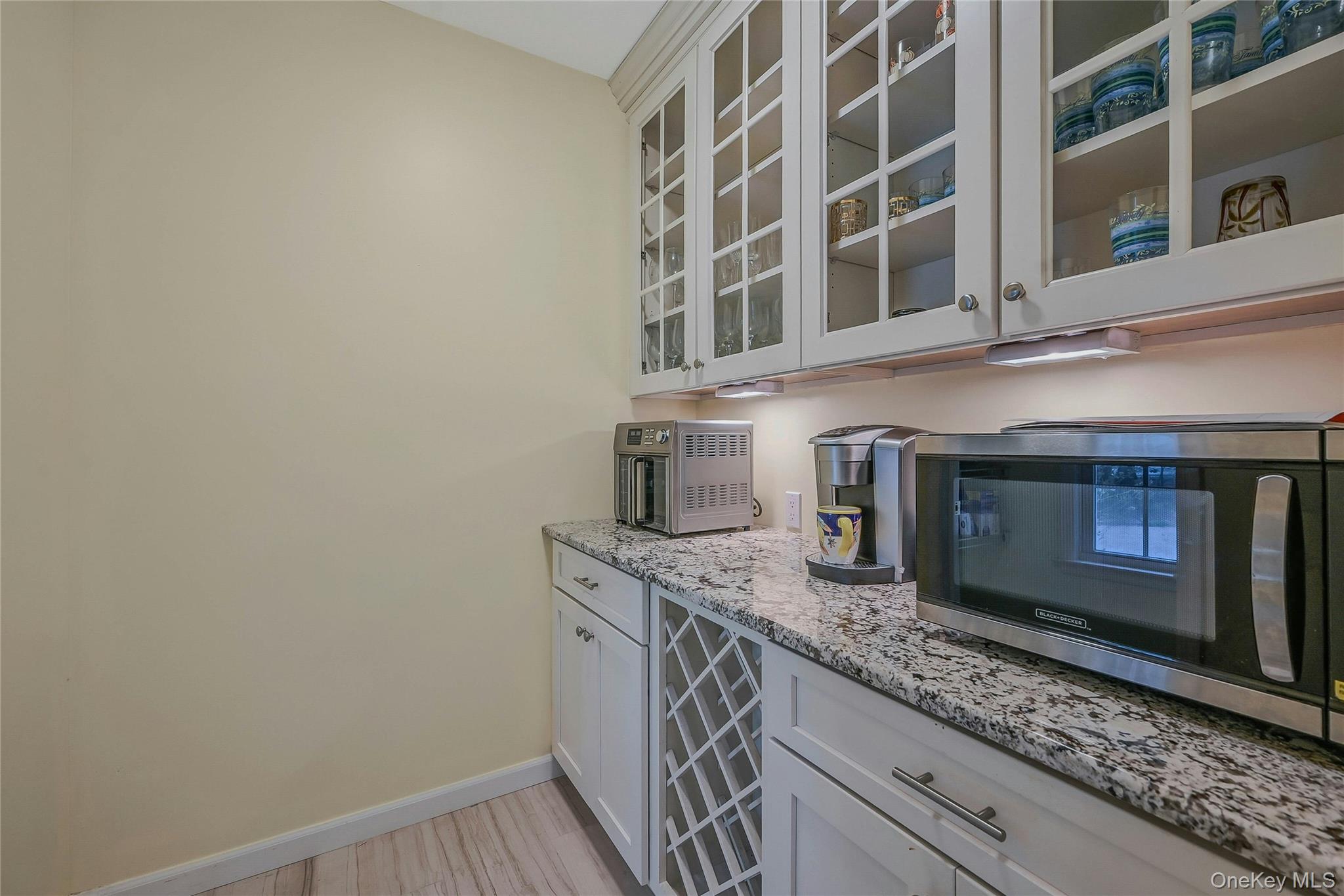 144 South Path, Calverton, NY 11933