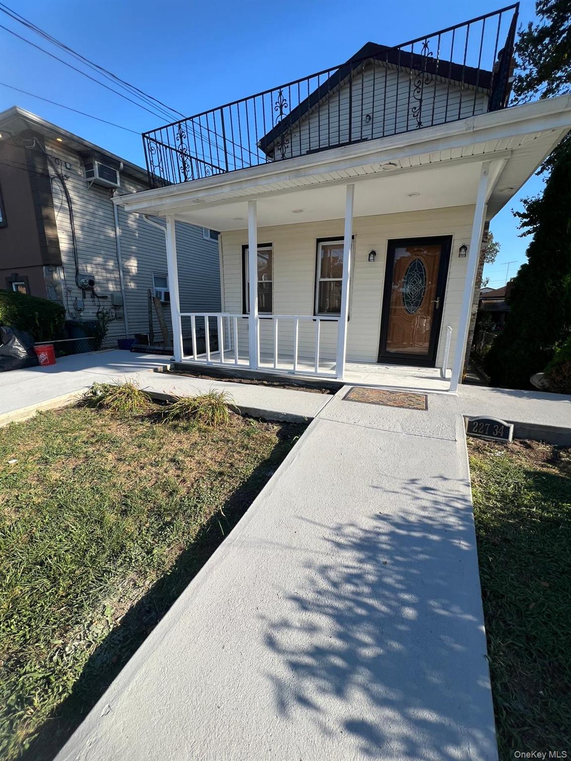 22734 112th Road, Queens Village, NY 11429