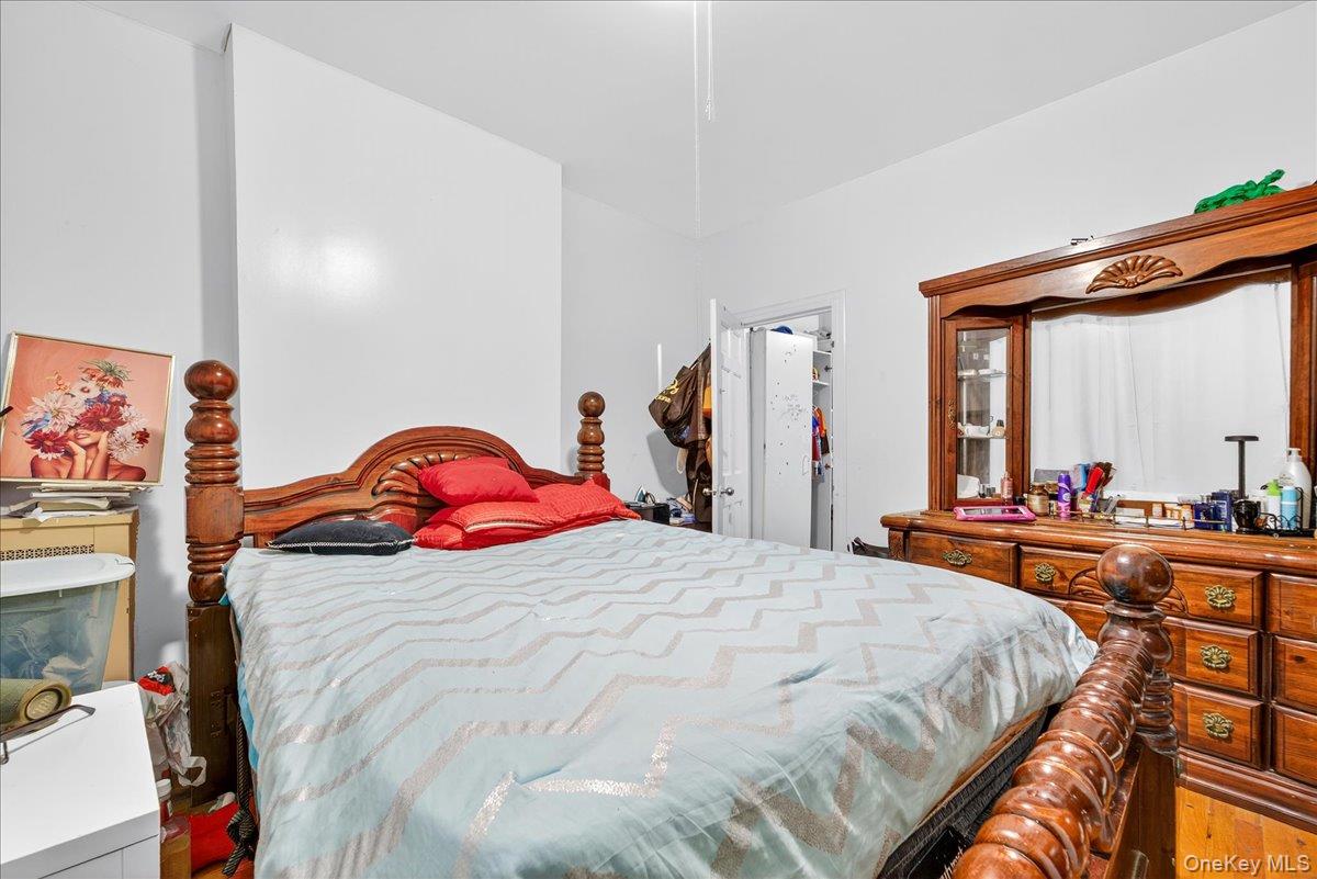 255 Ridgewood Avenue, Brooklyn, NY 11208