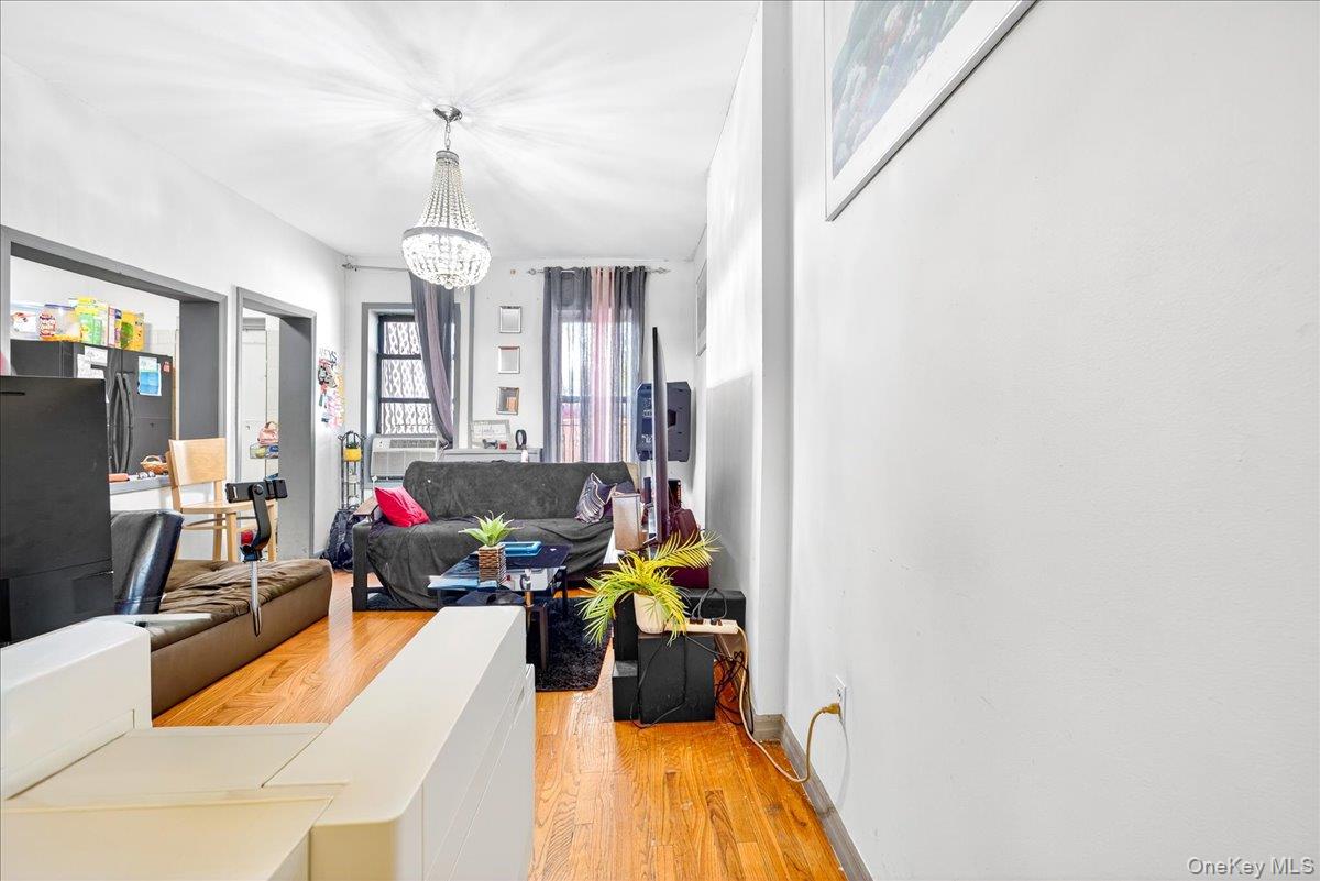 255 Ridgewood Avenue, Brooklyn, NY 11208