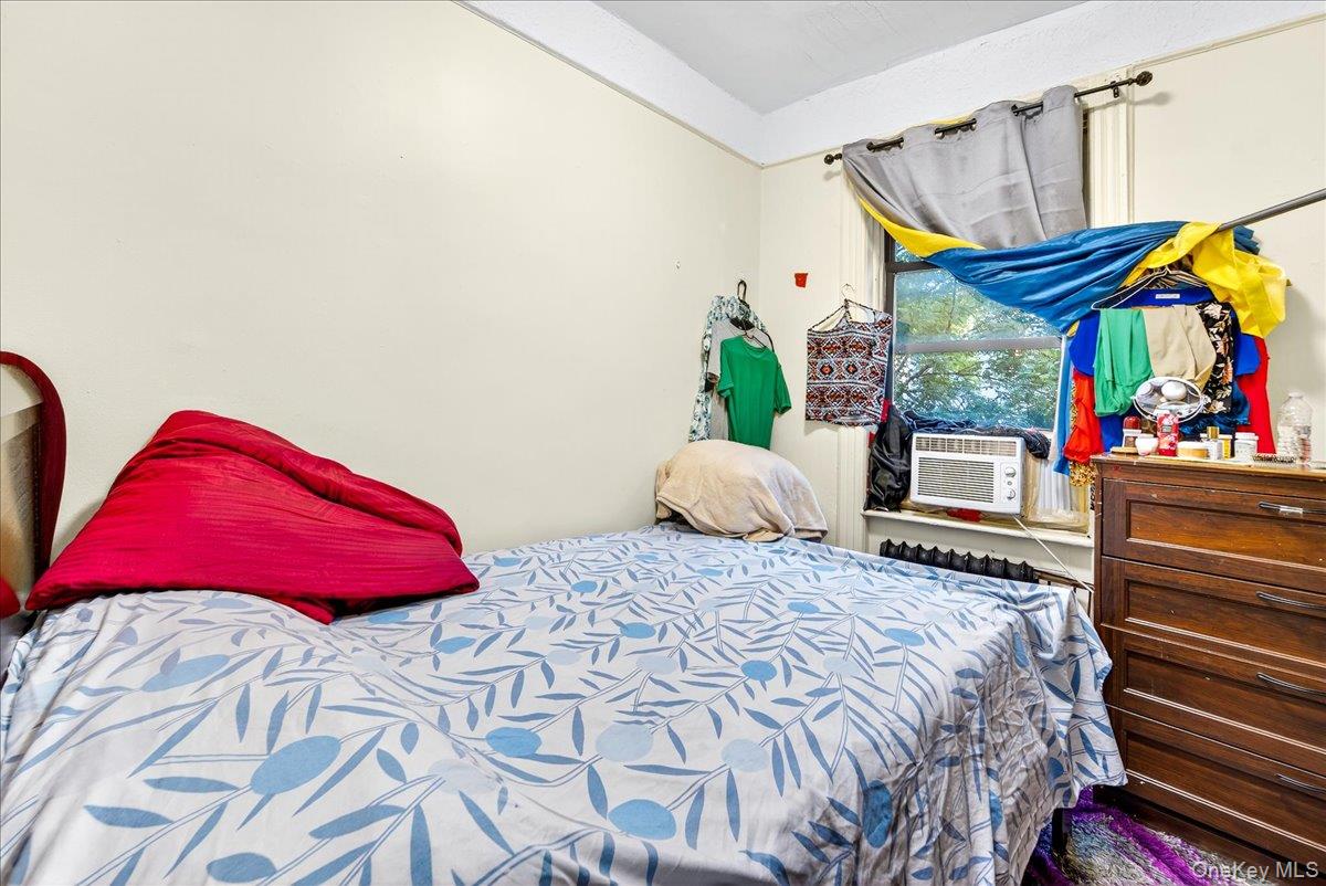 255 Ridgewood Avenue, Brooklyn, NY 11208