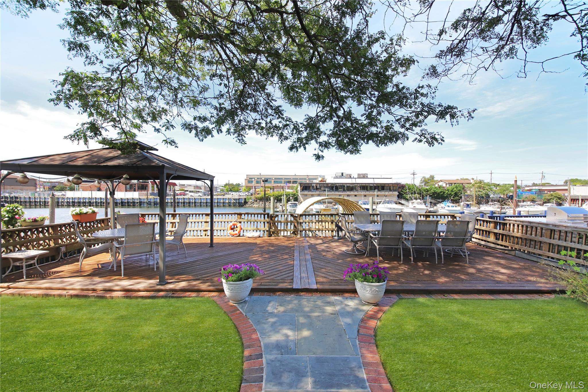 160-12 95th Street, Howard Beach, NY 11414