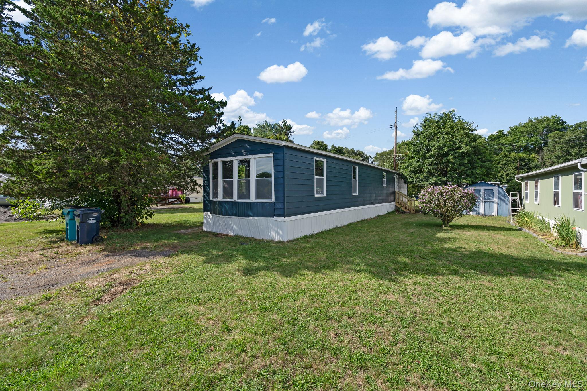 759 Tarrytown Lane, Walden, NY 12586