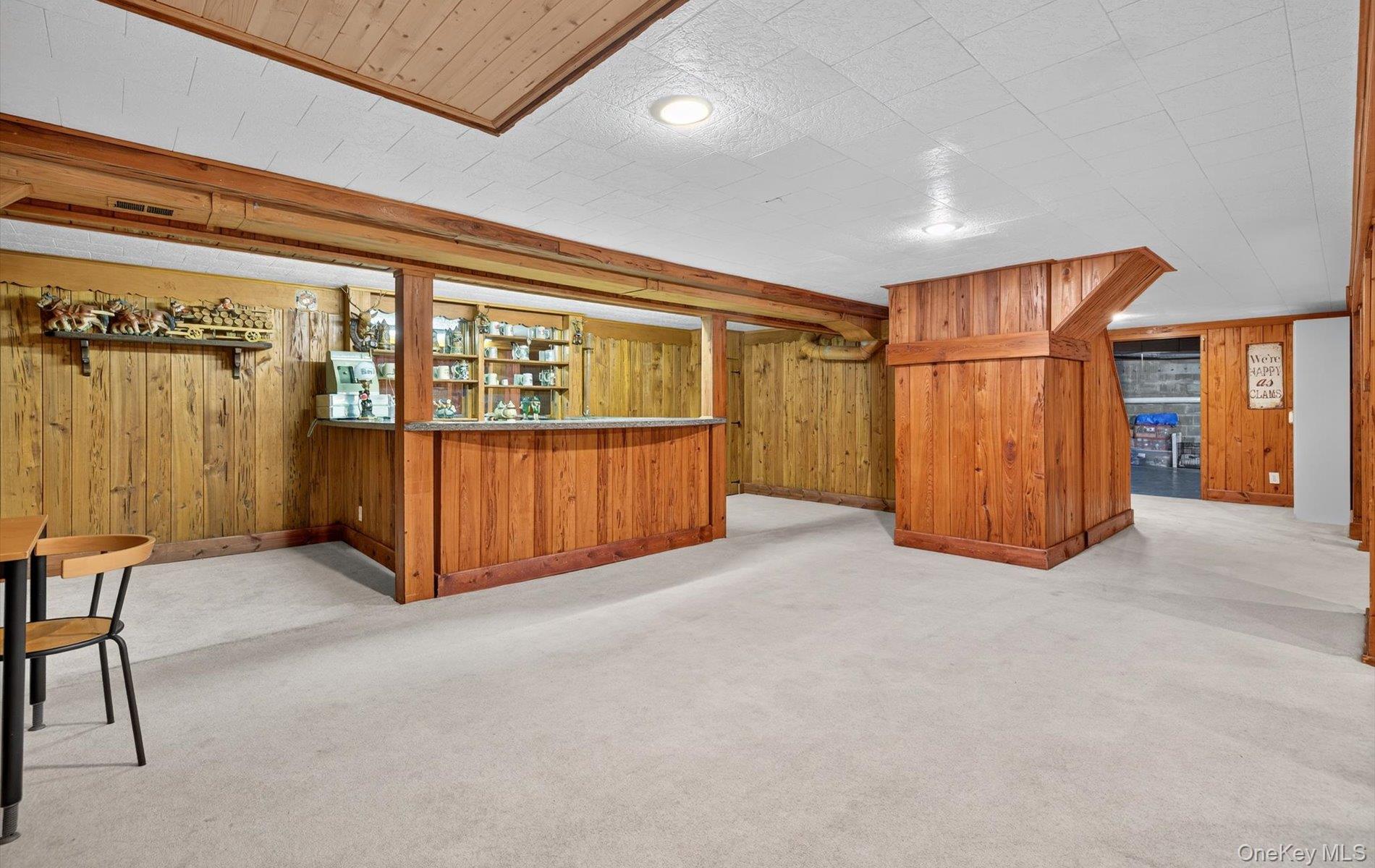 36 Hemlock Lane, Bay Shore, NY 11706