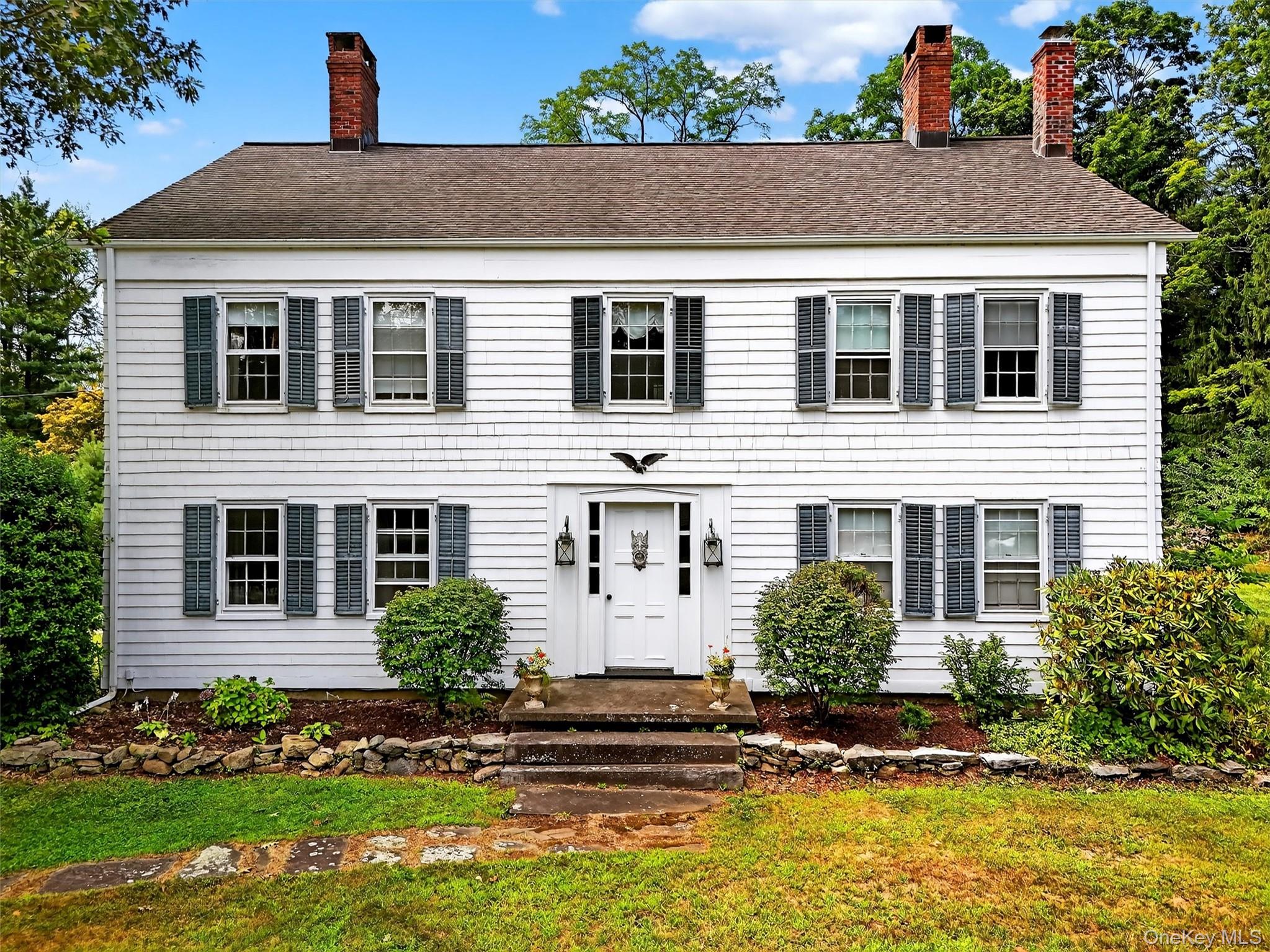 15 Wood Street, Mahopac, NY 10541