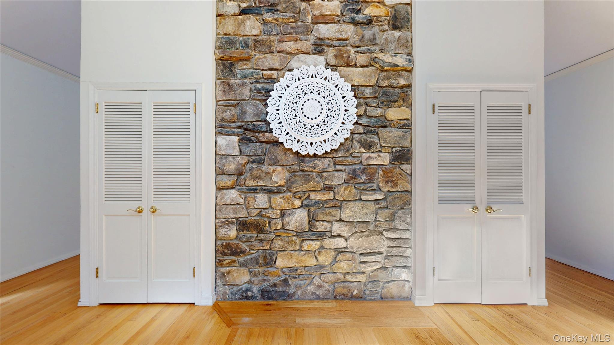 120 McLain Street, Bedford Corners, NY 10549