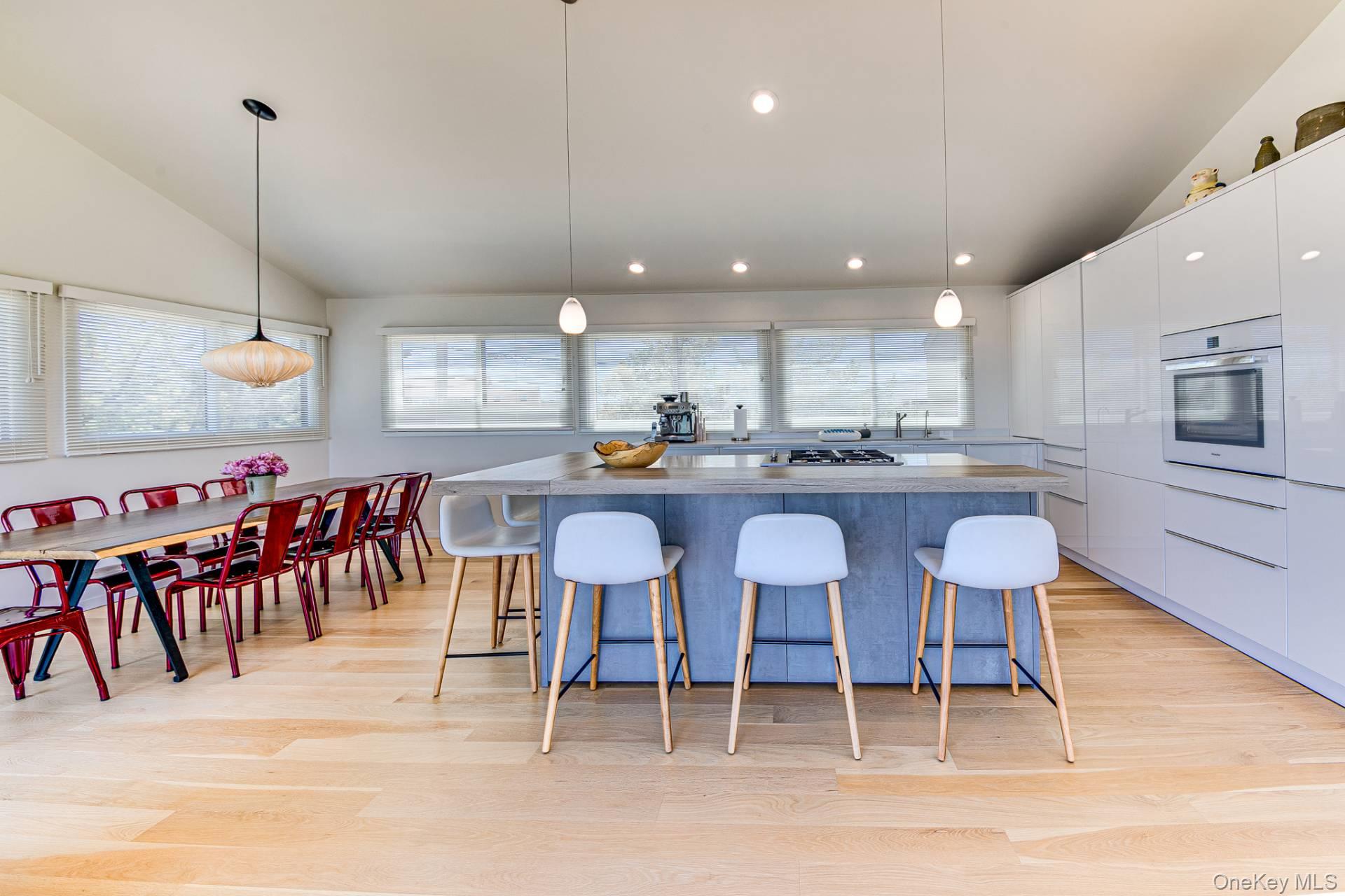 393 Cranberry Hole Road, Amagansett, NY 11930