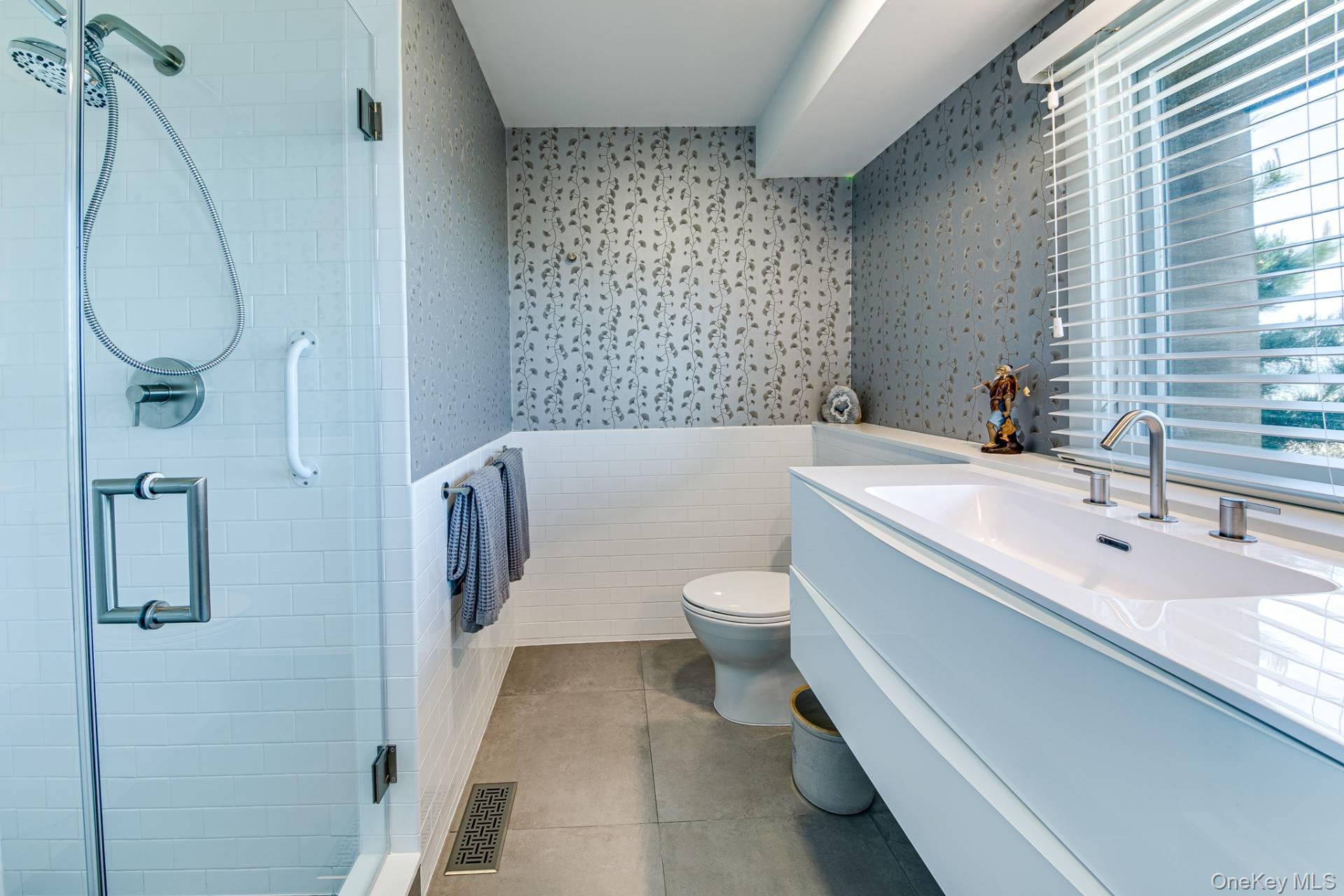 393 Cranberry Hole Road, Amagansett, NY 11930