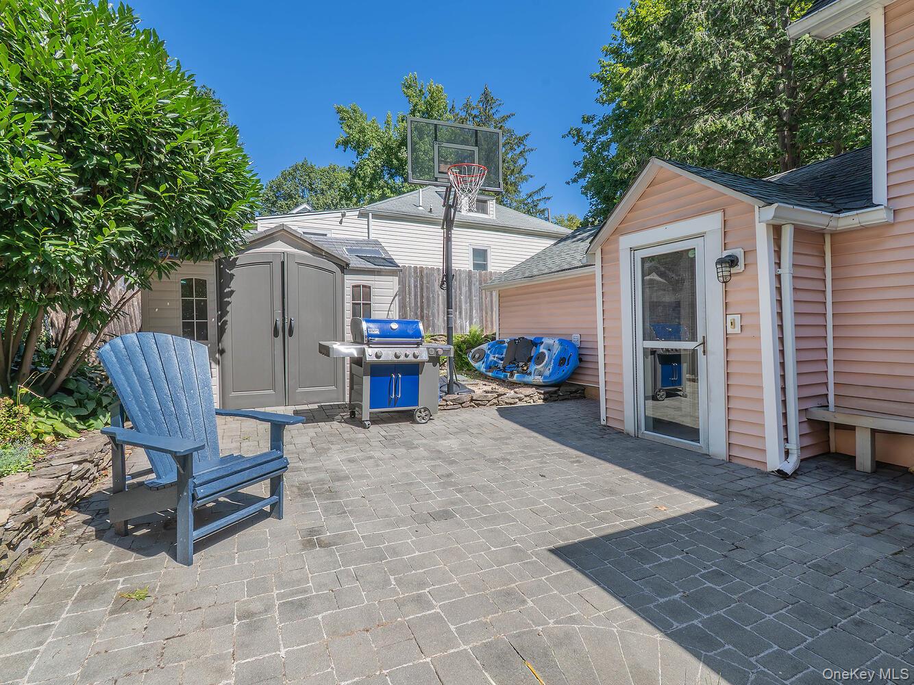 182 14th Avenue, Sea Cliff, NY 11579