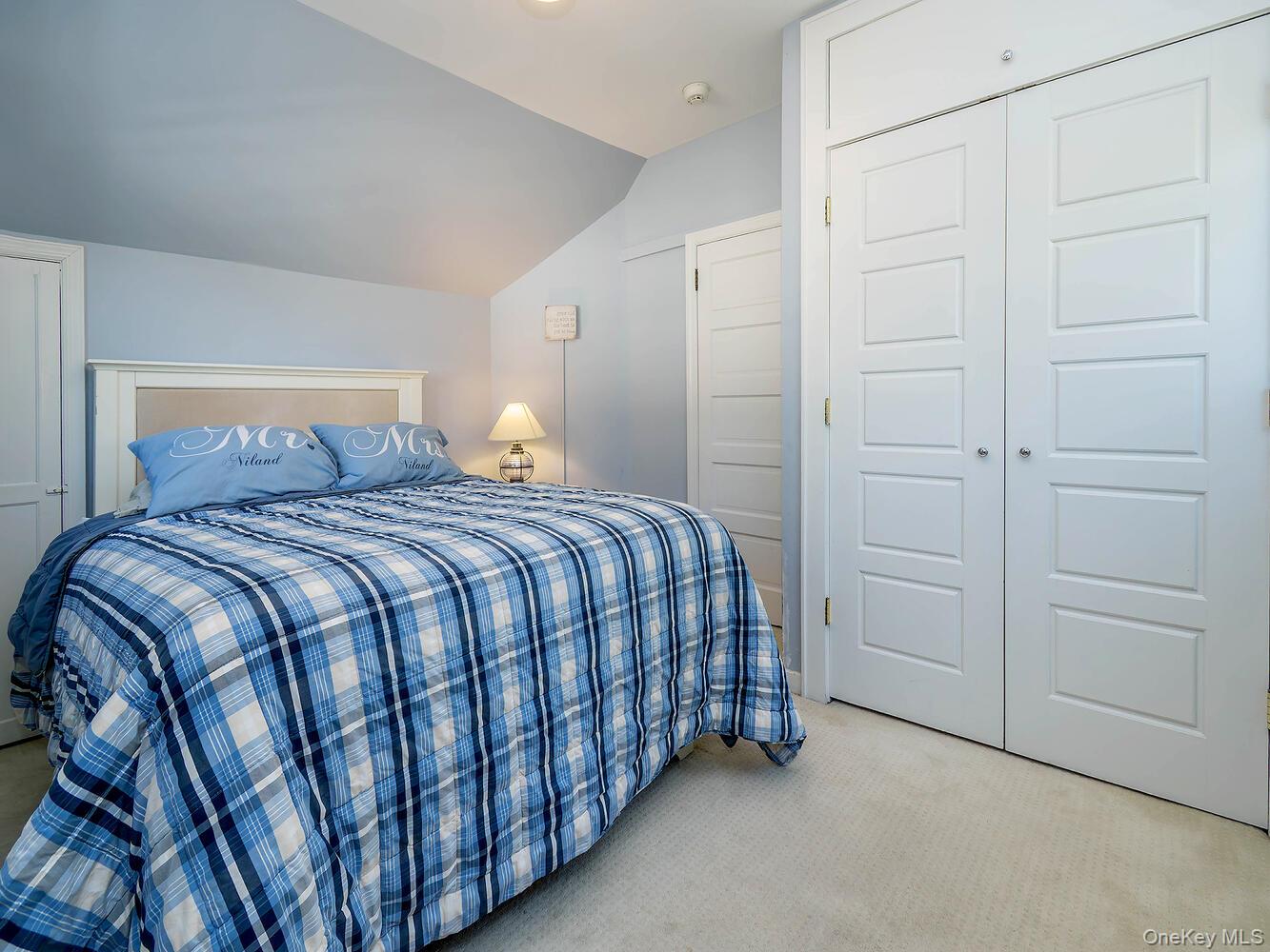 182 14th Avenue, Sea Cliff, NY 11579