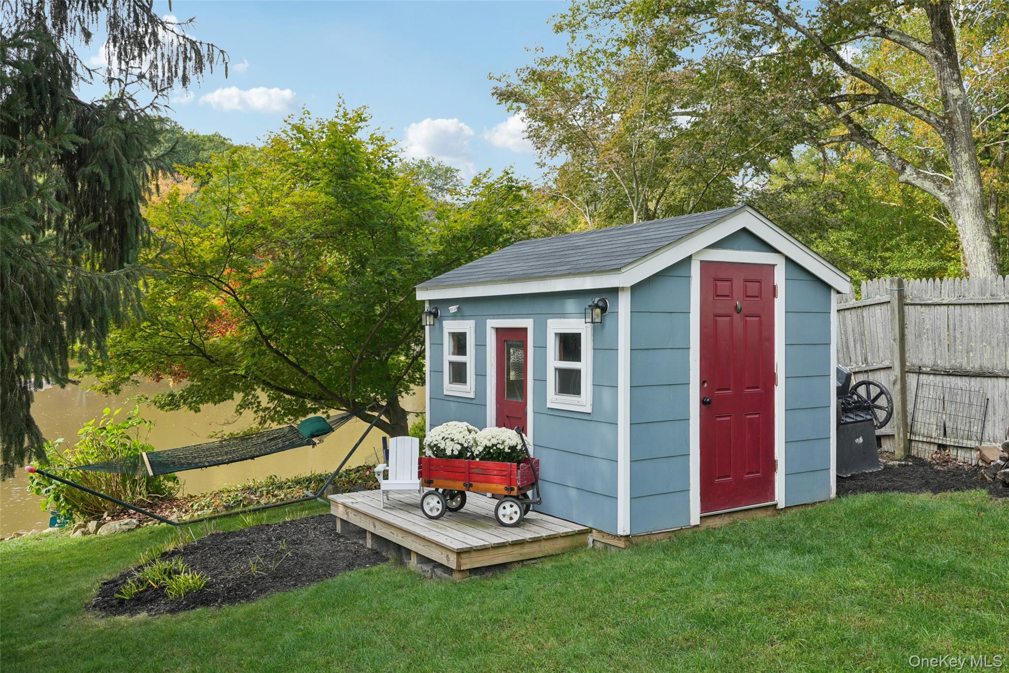 4 Sunset Road, Sloatsburg, NY 10974