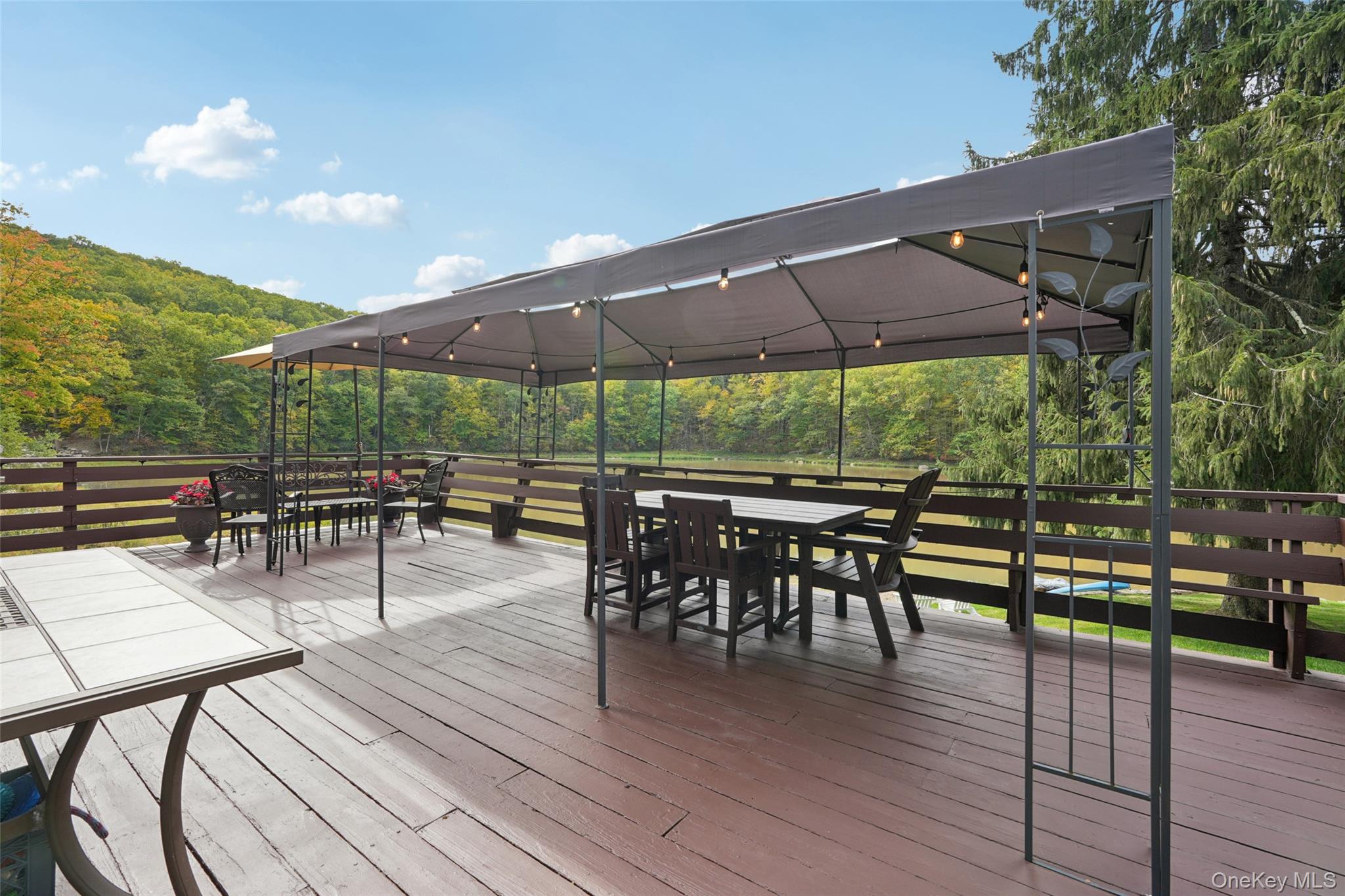 4 Sunset Road, Sloatsburg, NY 10974