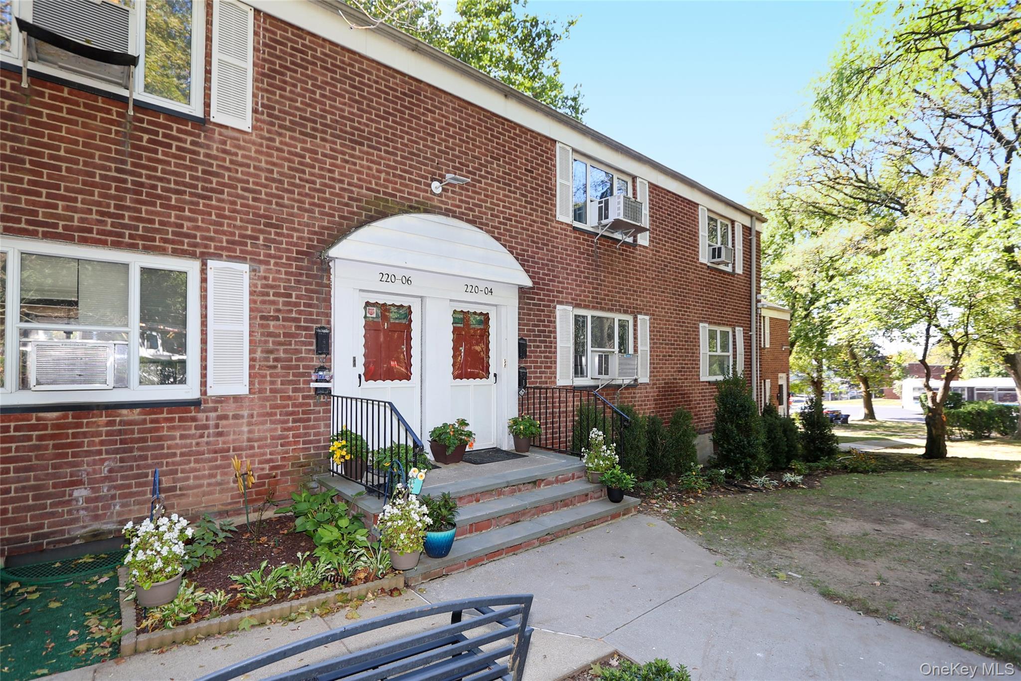 220-04 Stronghurst Avenue # 18-5, Queens Village, NY 11427