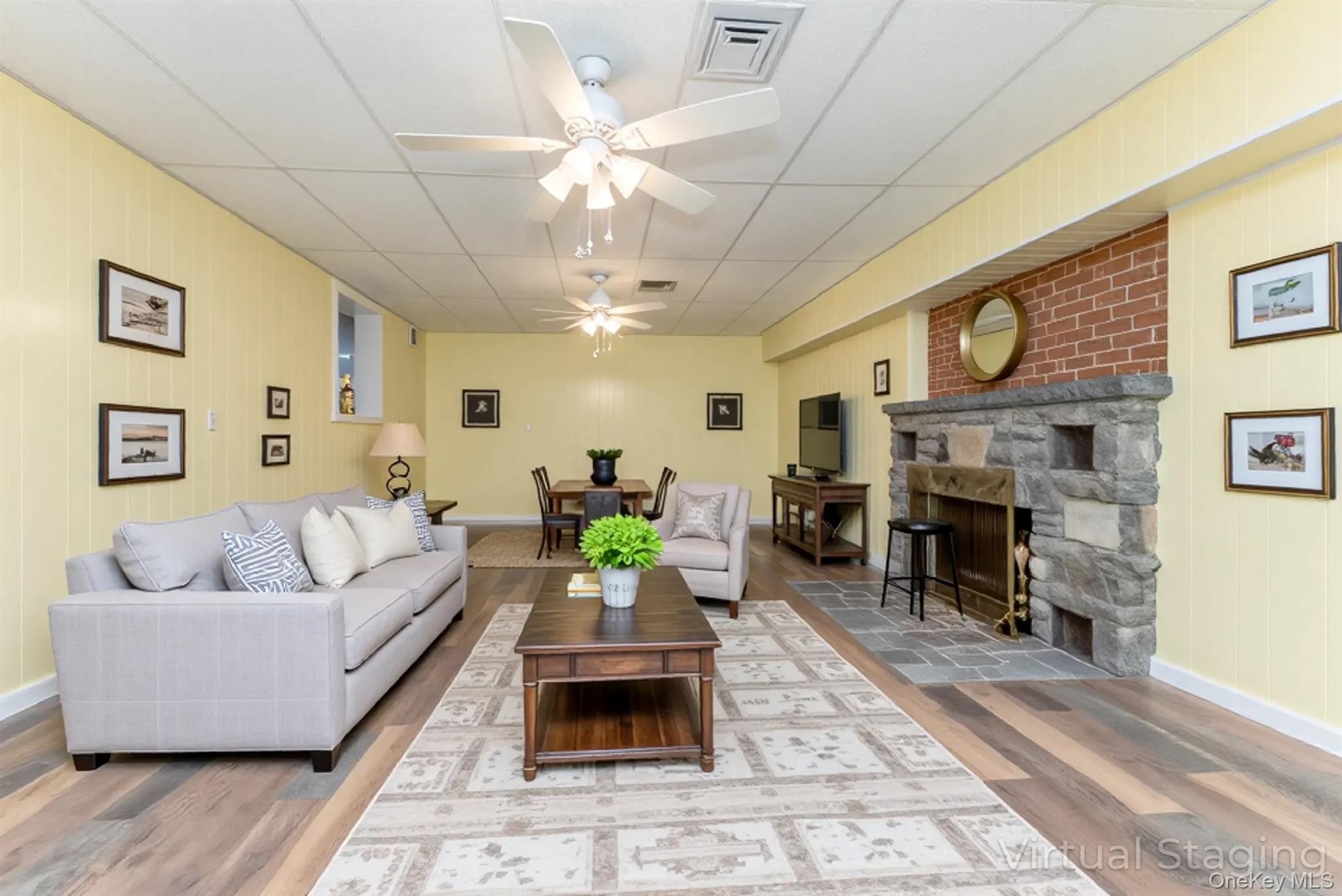 12 Zandhoek Road, Hurley, NY 12443