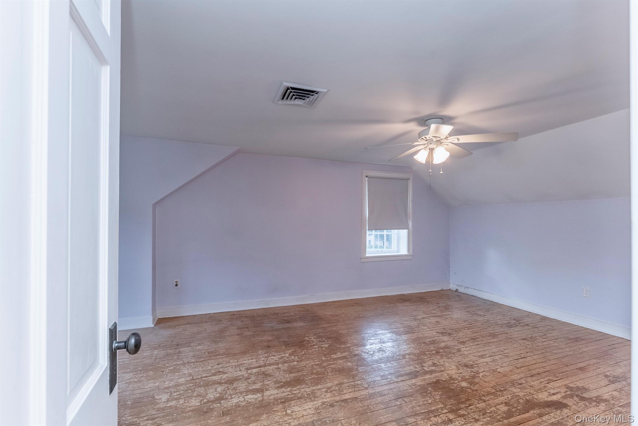 12 Zandhoek Road, Hurley, NY 12443