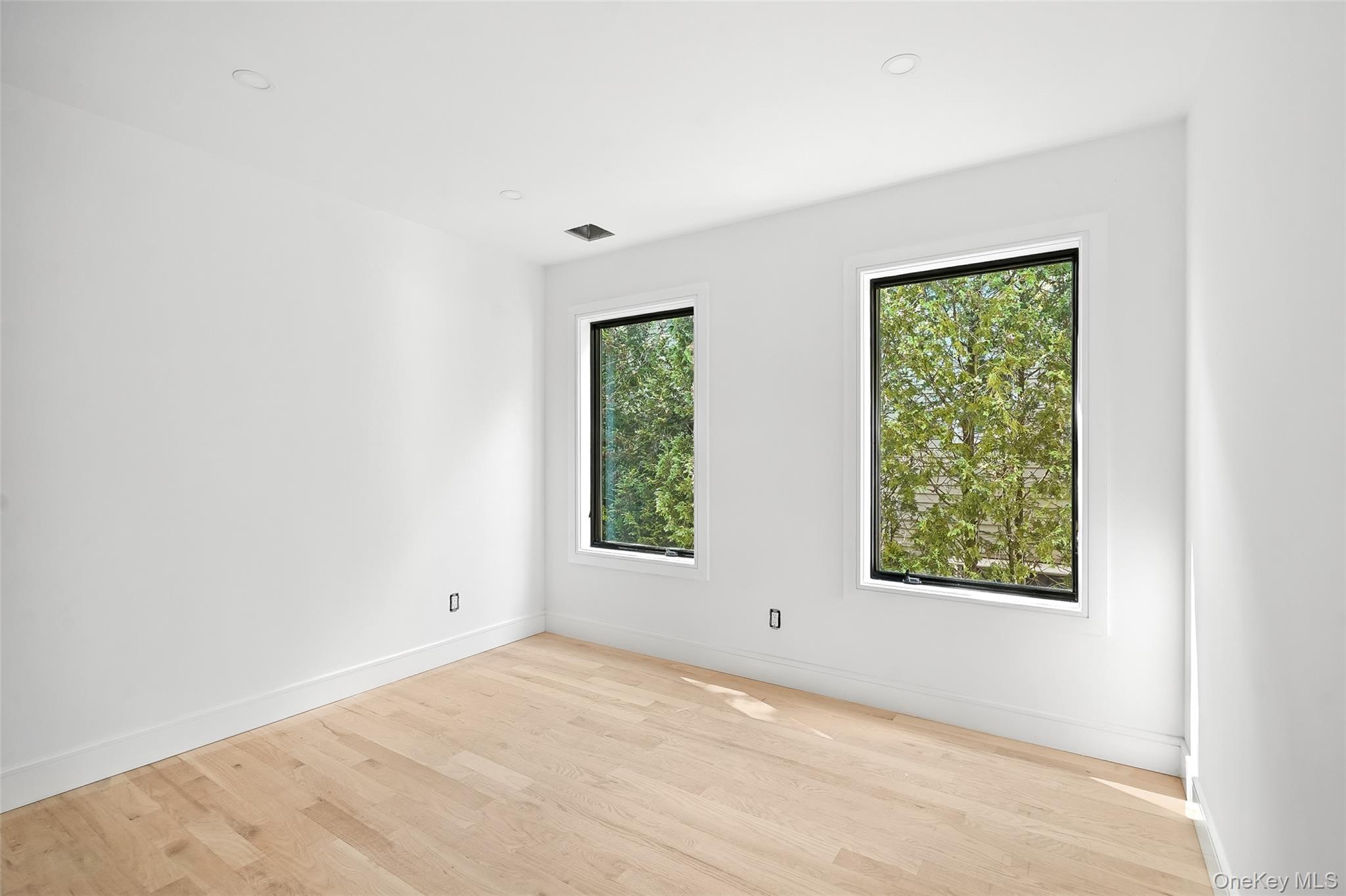 64 1/2 Exchange Place, Port Chester, NY 10573