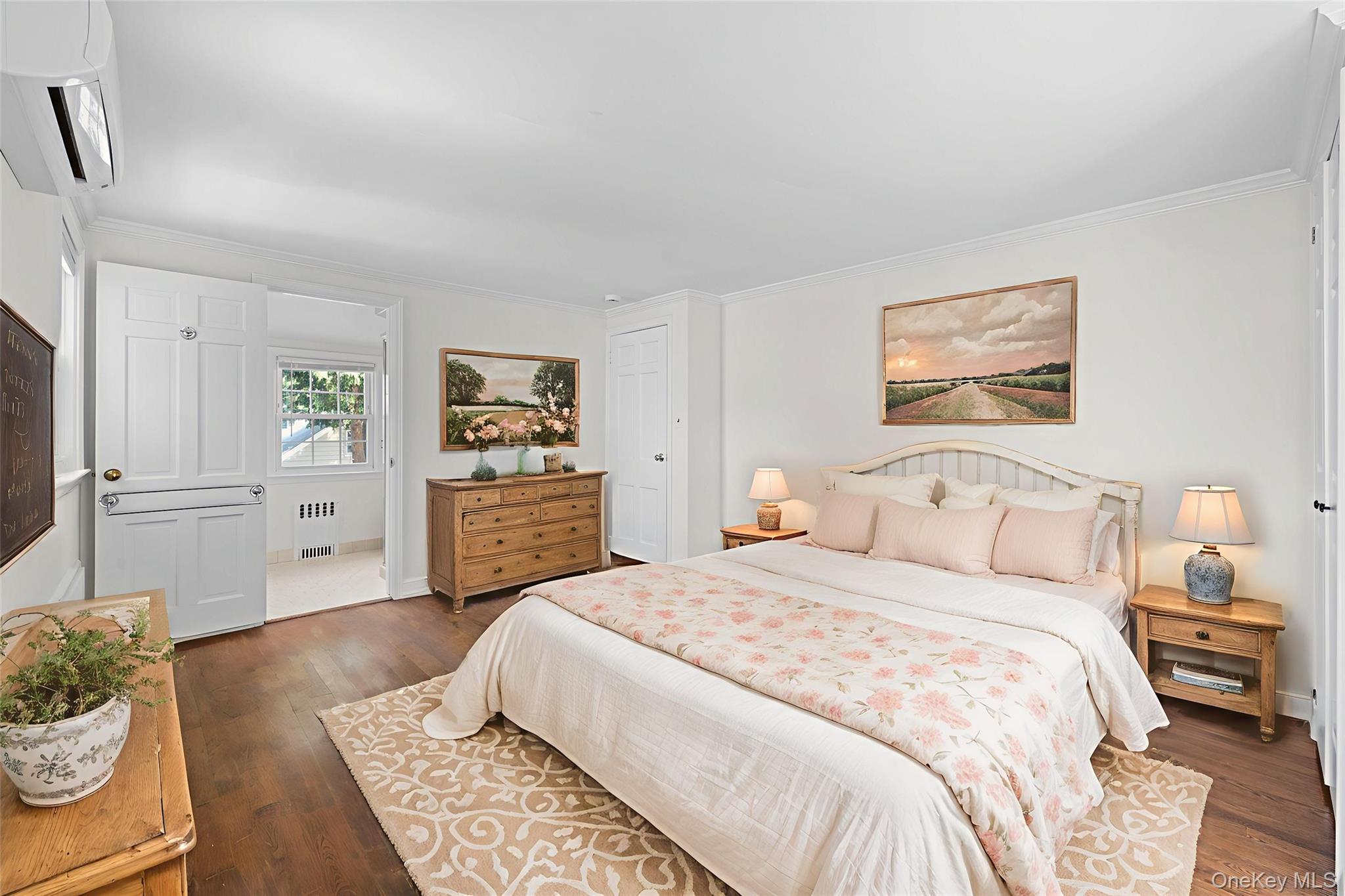 128 Charles Street, East Williston, NY 11596