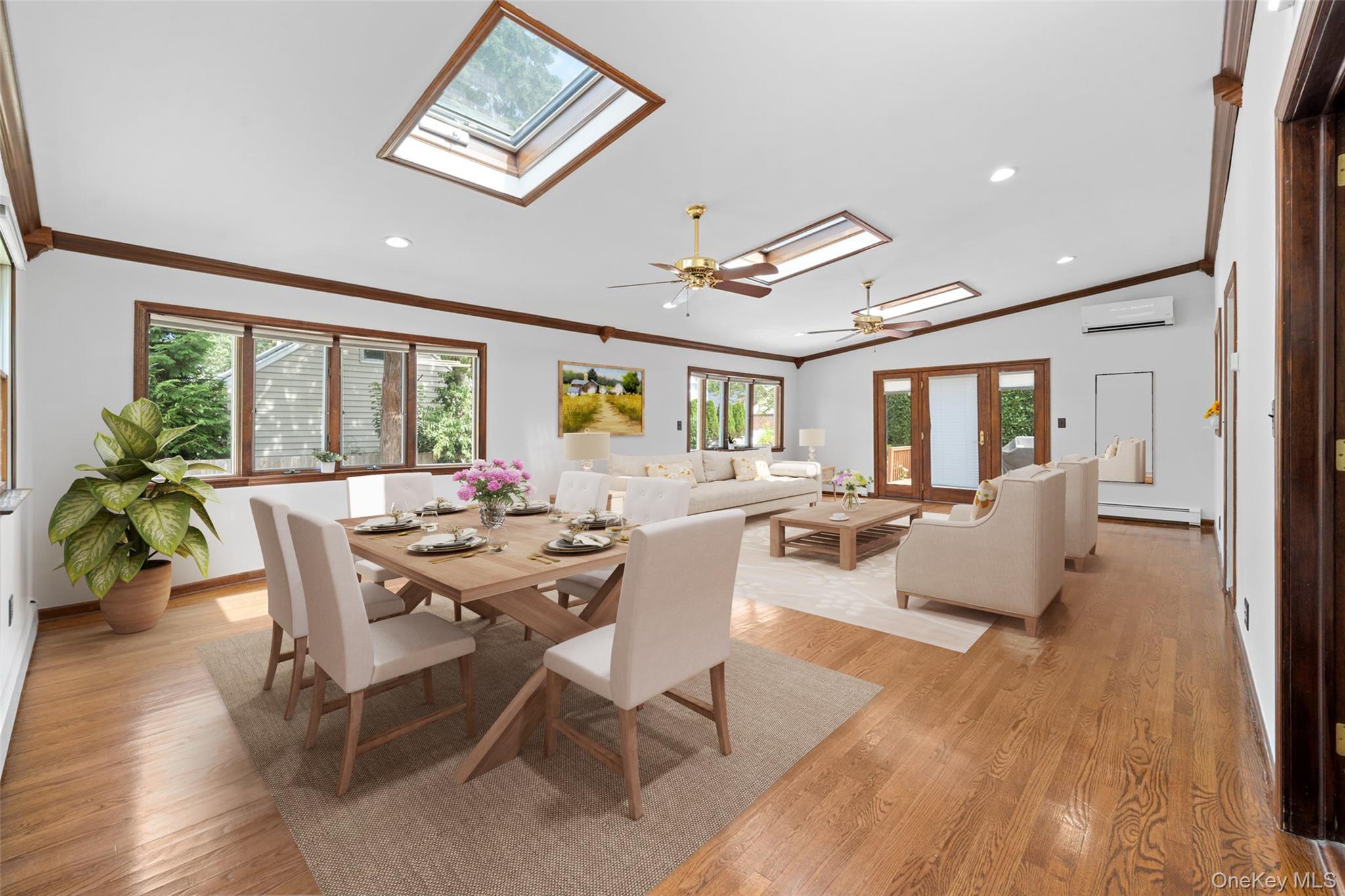 128 Charles Street, East Williston, NY 11596