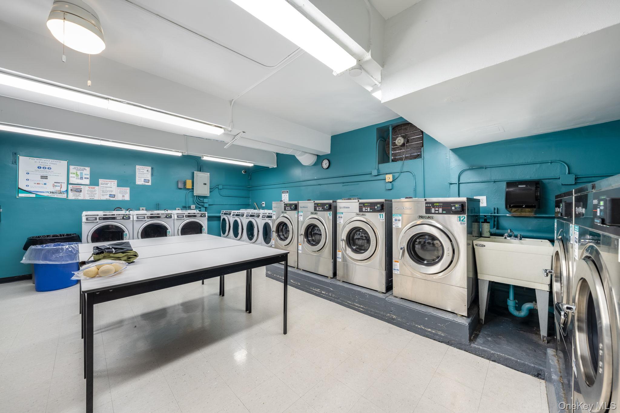 84-01 Main Street # 221, Briarwood, NY 11435