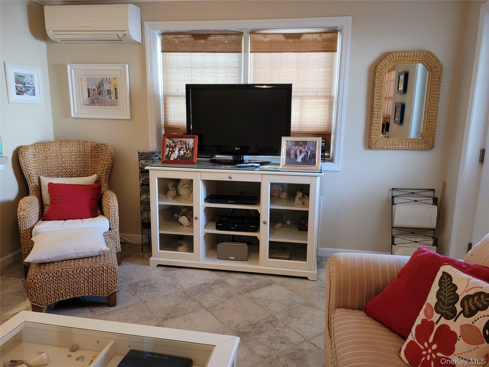 79 Rochester Avenue # garden, Long Beach, NY 11561