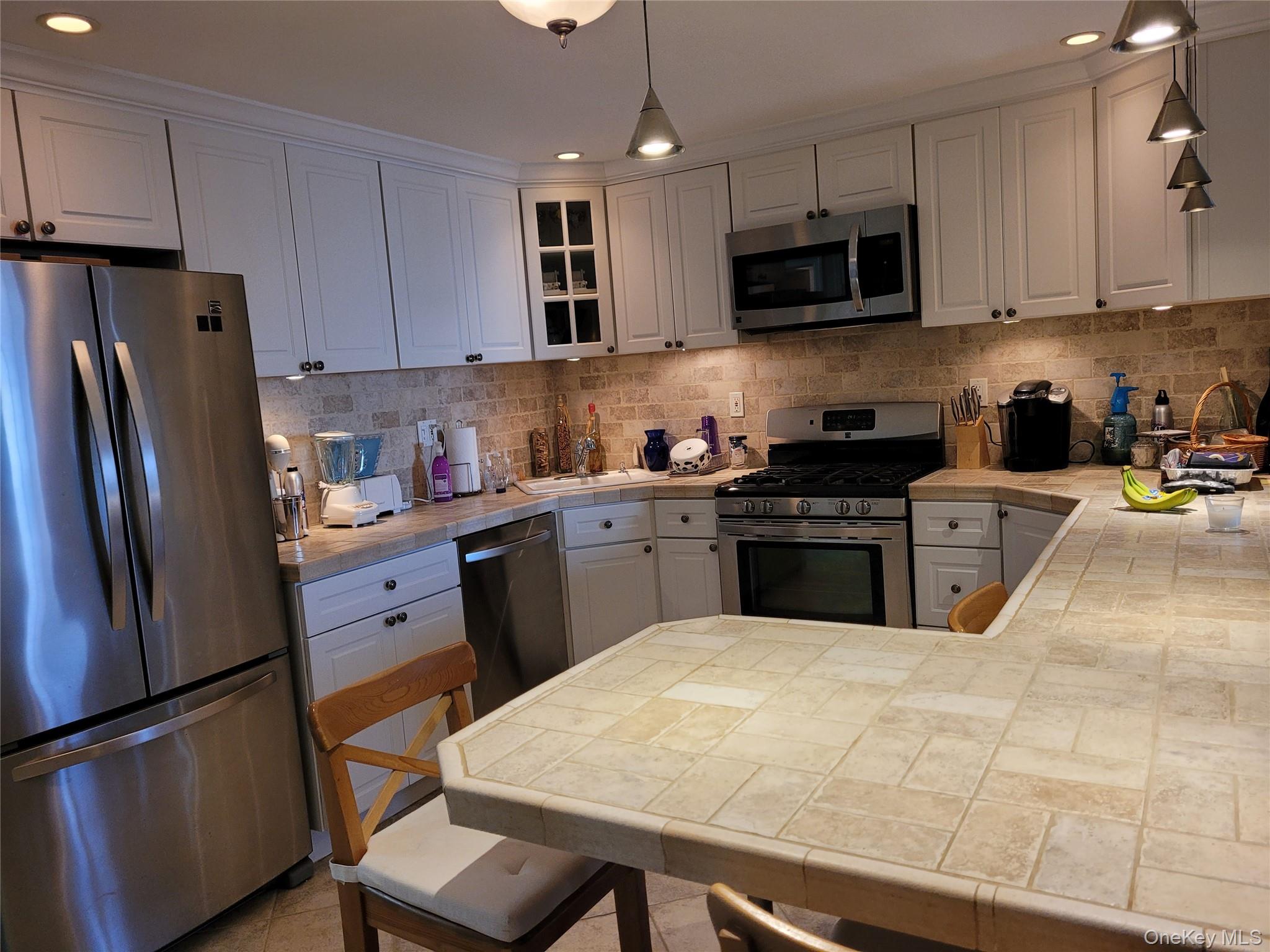 79 Rochester Avenue # garden, Long Beach, NY 11561