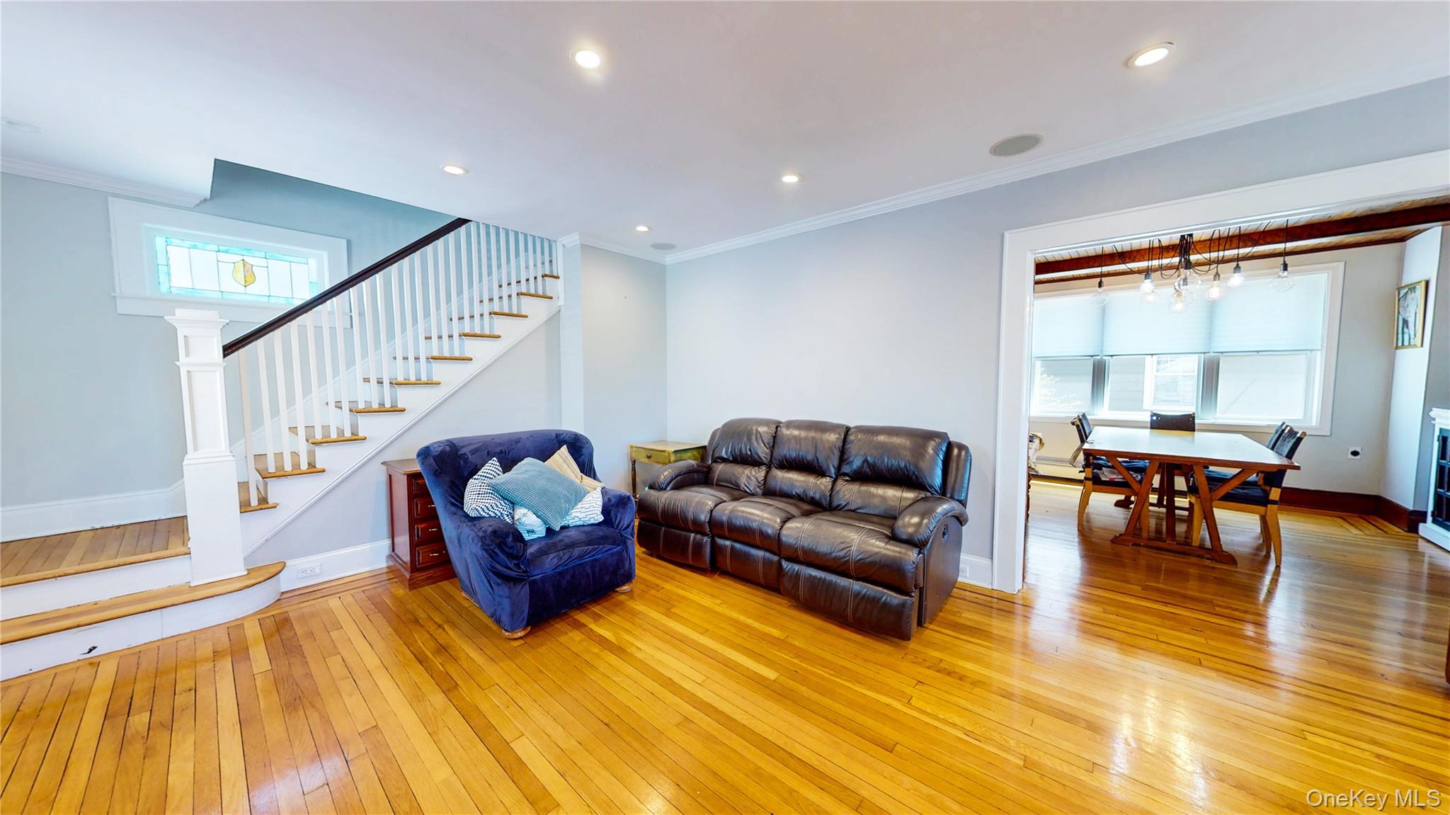 67 Burtis Street, Lynbrook, NY 11563